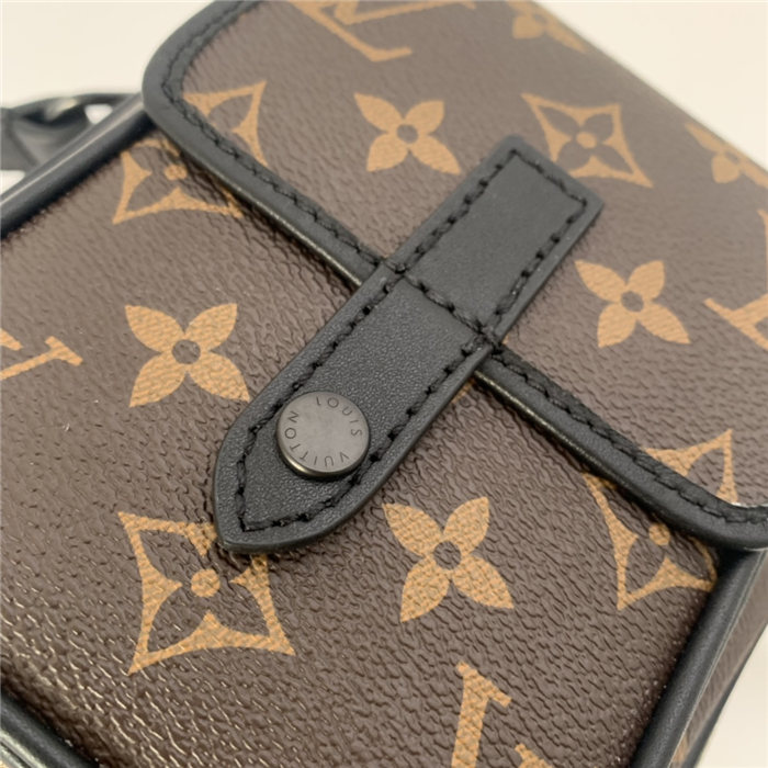 Louis Vuitton CHRISTOPHER WEARABLE WALLET High