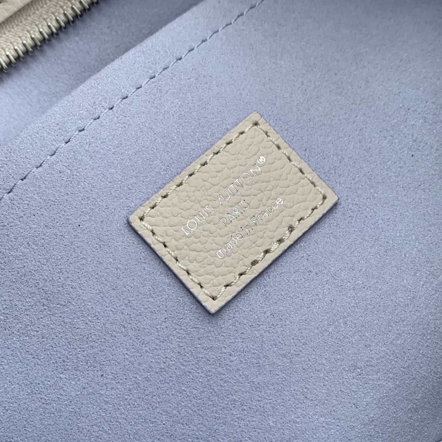 Louis Vuitton Carryall East-West Link Quartz Embossed cowhide leather M2A369 High