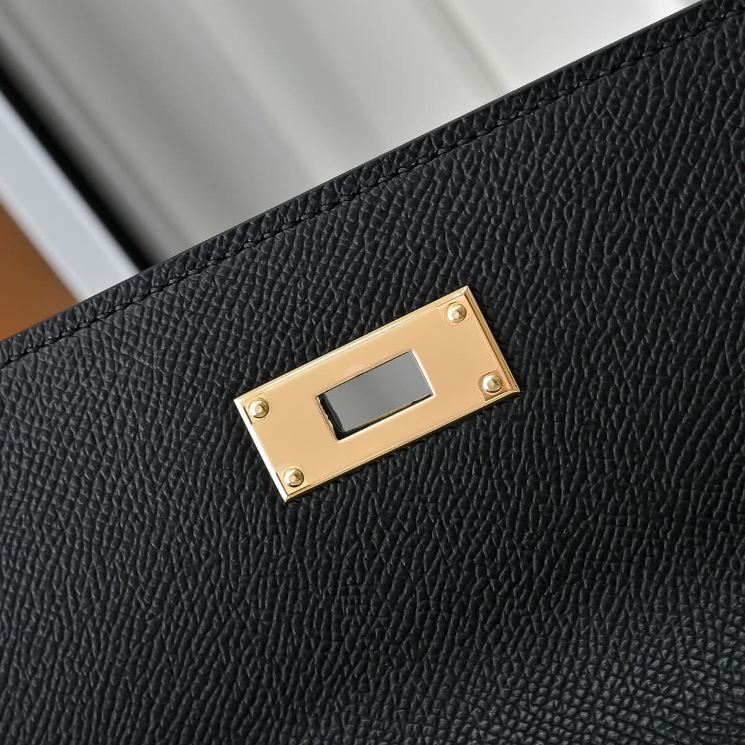 Hermes Kelly depeches Epsom 36 briefcase In Black Gold Metal CalfskIn WAX High
