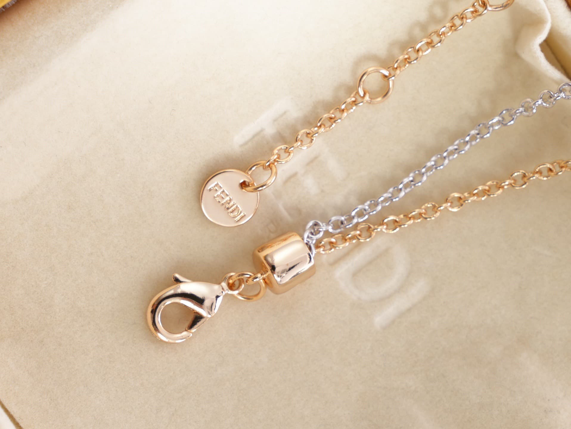 Fendi EverRound Necklace High