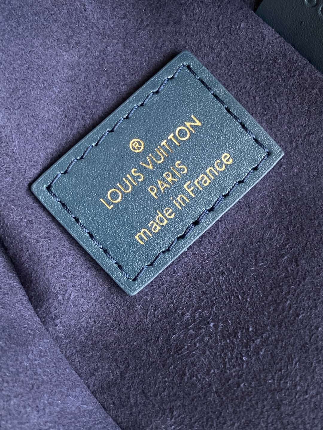 Louis Vuitton Side Trunk MM Navy Calfskin leather M15226 High