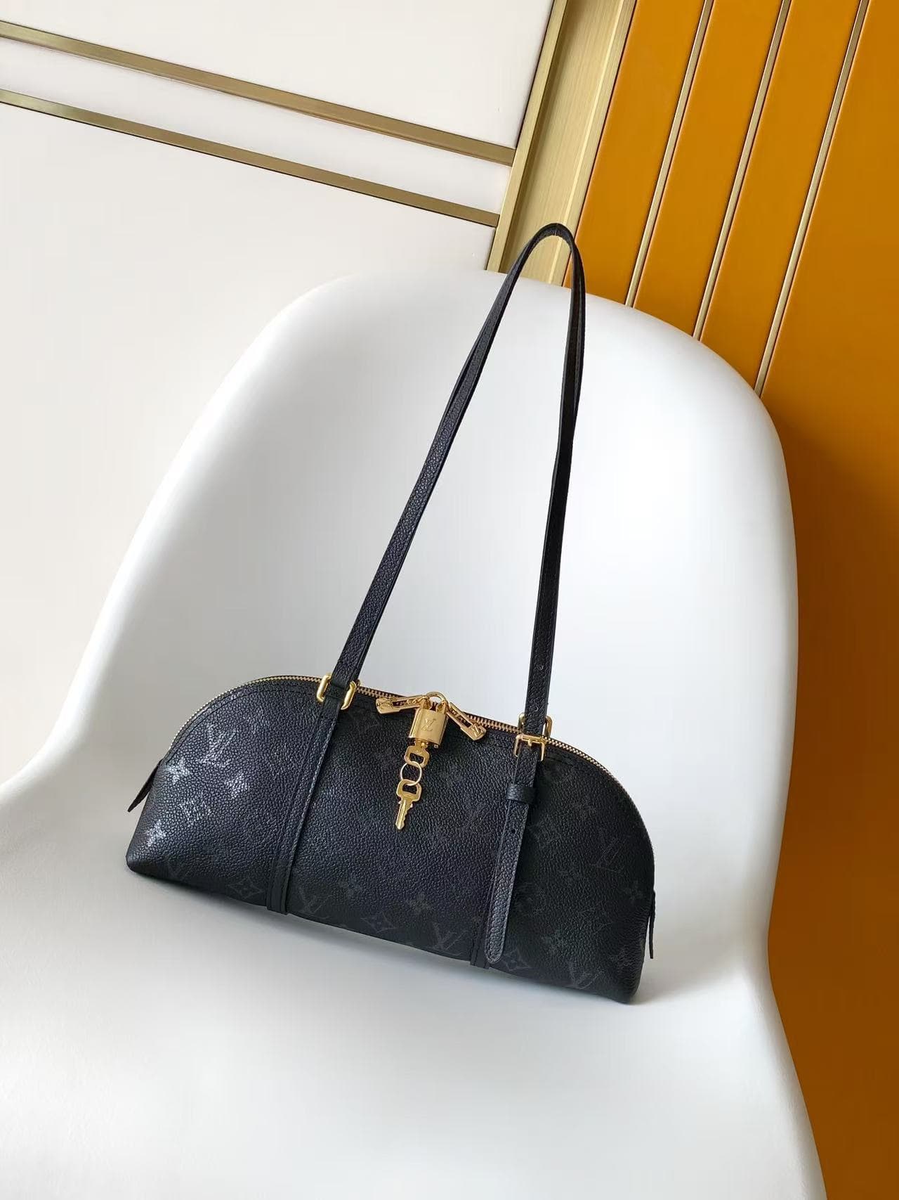 Louis Vuitton Squire East-West Boldly Black Calfskin leather M3A167 High