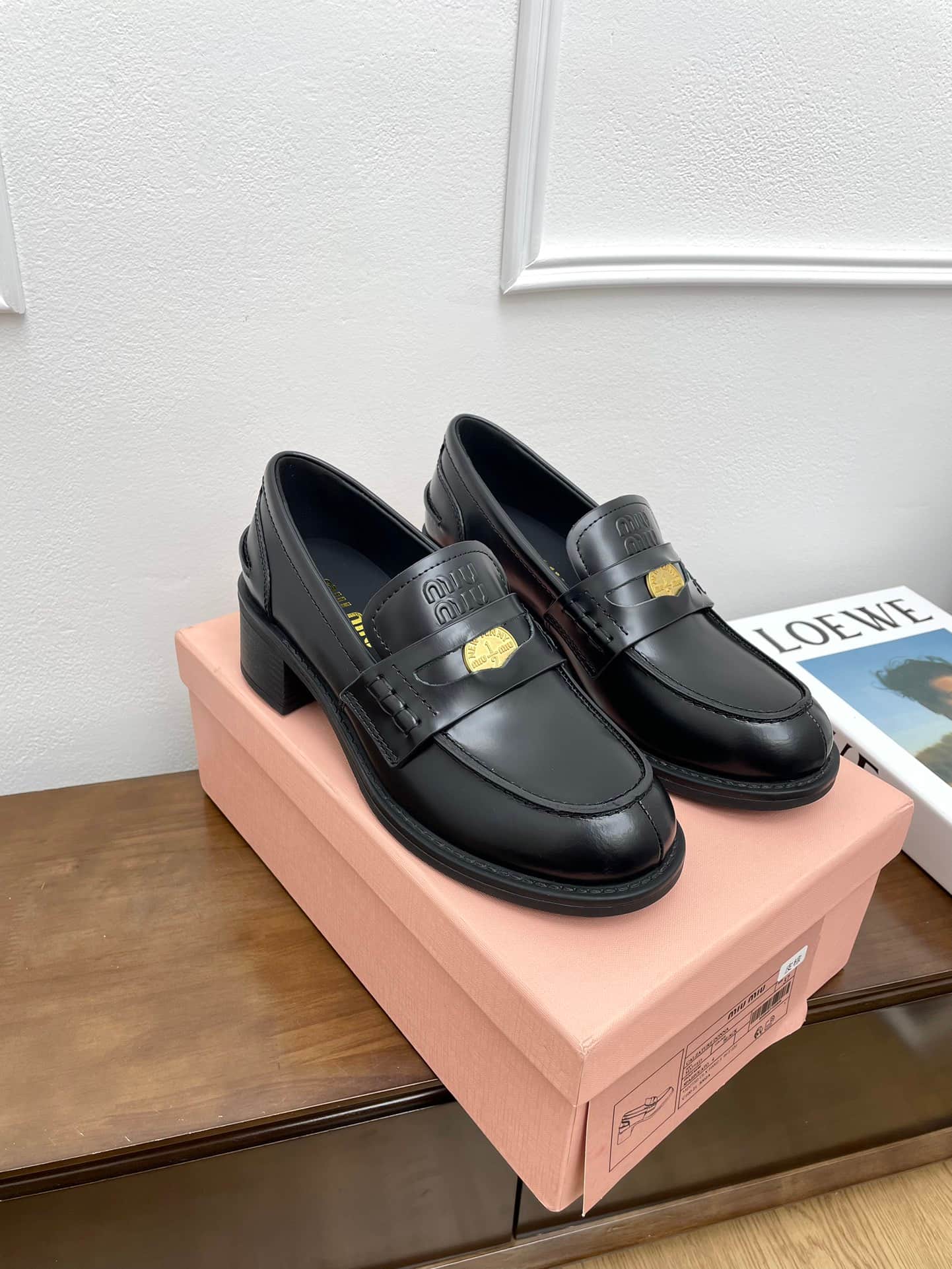 Miu Miu plaque Leather Loafer Shoes Women