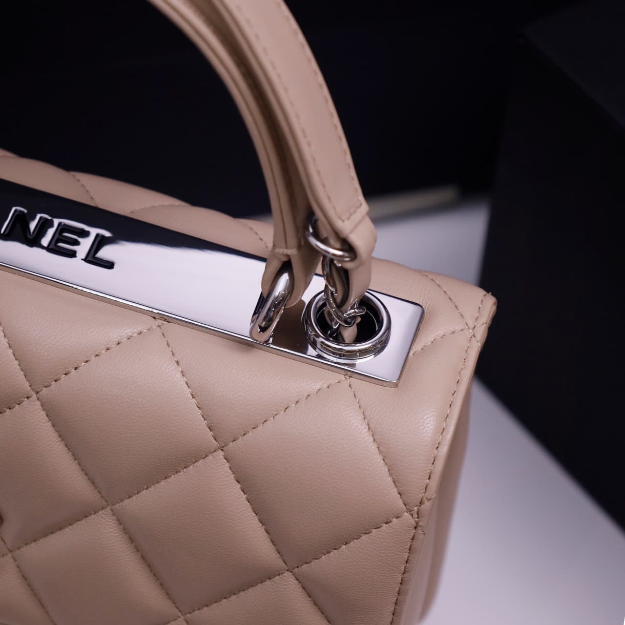 SMALL FLAP BAG WITH TOP HANDLE Lambskin Silver Metal Beige A