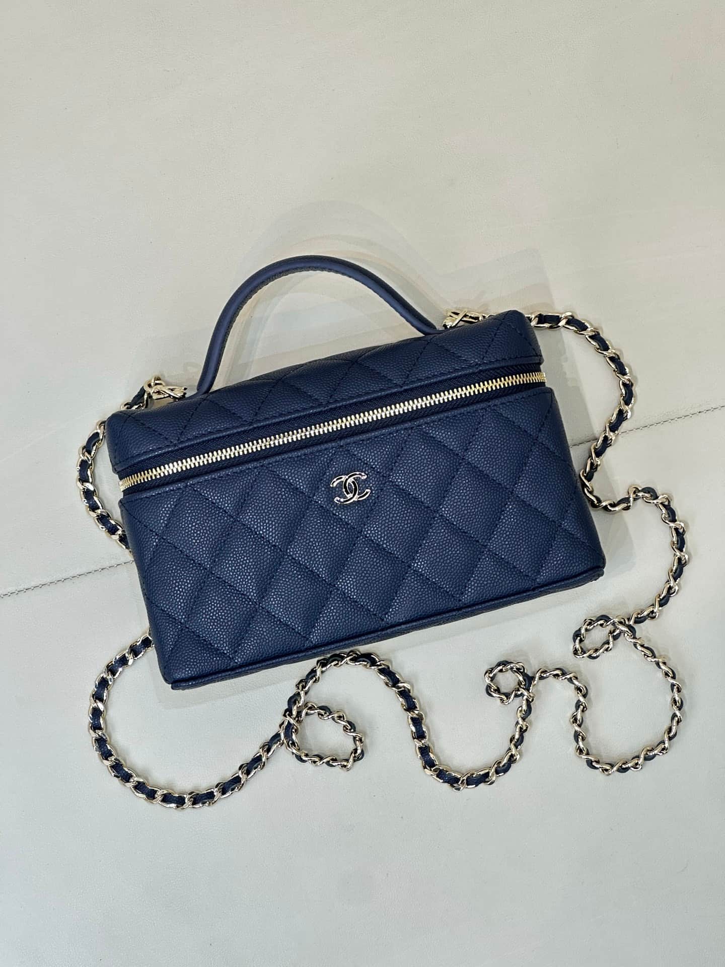 Chanel Classic Vanity with Chain Grained Calfskin & Gold-Tone Metal Dark Blue AP4385 TOP