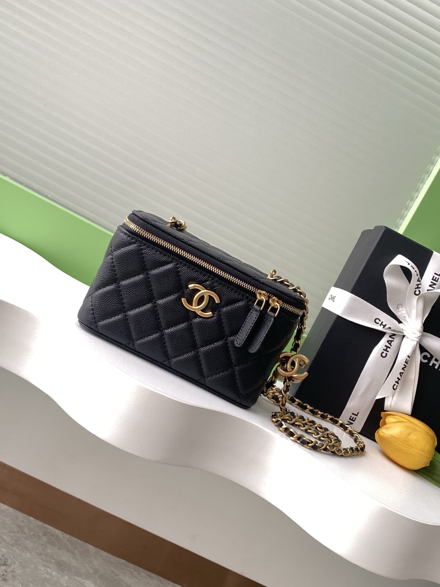 Chanel Vanity with Chain AP3940 Grained Calfskin & Gold Metal Black A