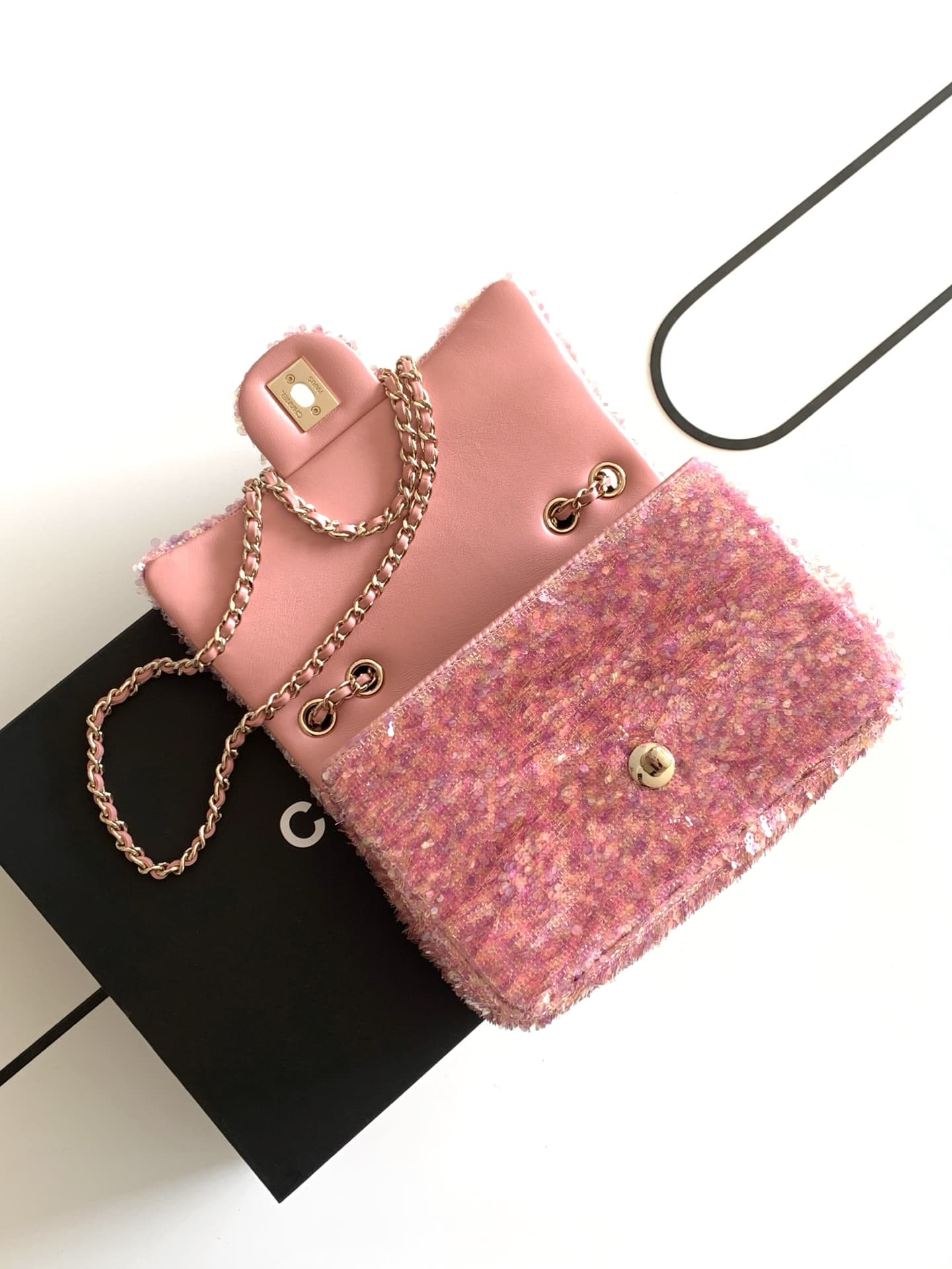 Chanel Flap Bag Sequins & Gold-Tone Metal Pink AS4561  A