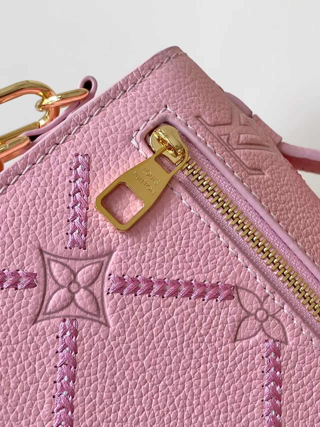 Louis Vuitton Pochette Métis East West Light Bliss Couture Monogram Empreinte Leather M29488 High