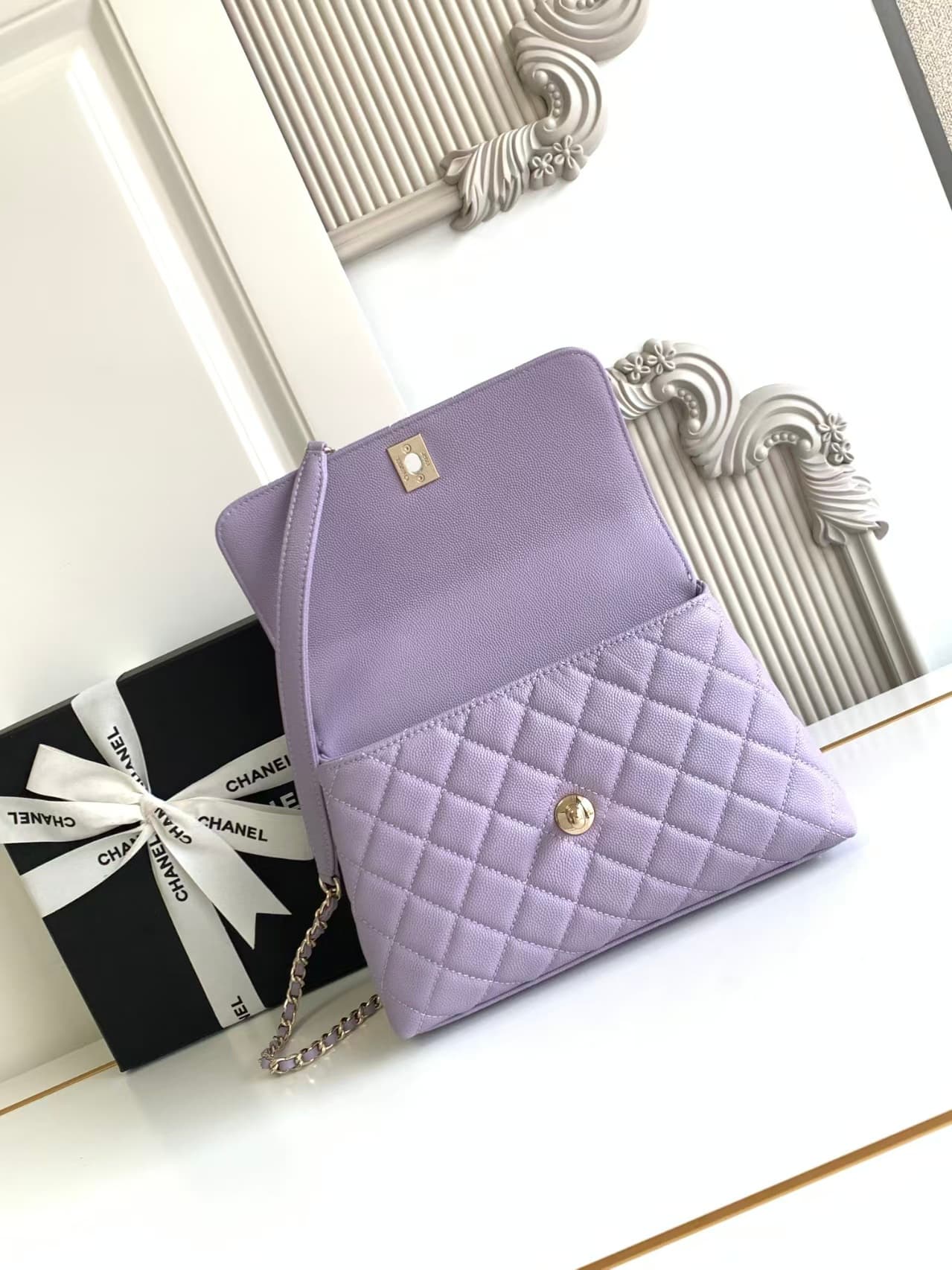 FLAP BAG WITH TOP HANDLE Grained Calfskin & Gold-Tone Metal A92990 Purple Binding A