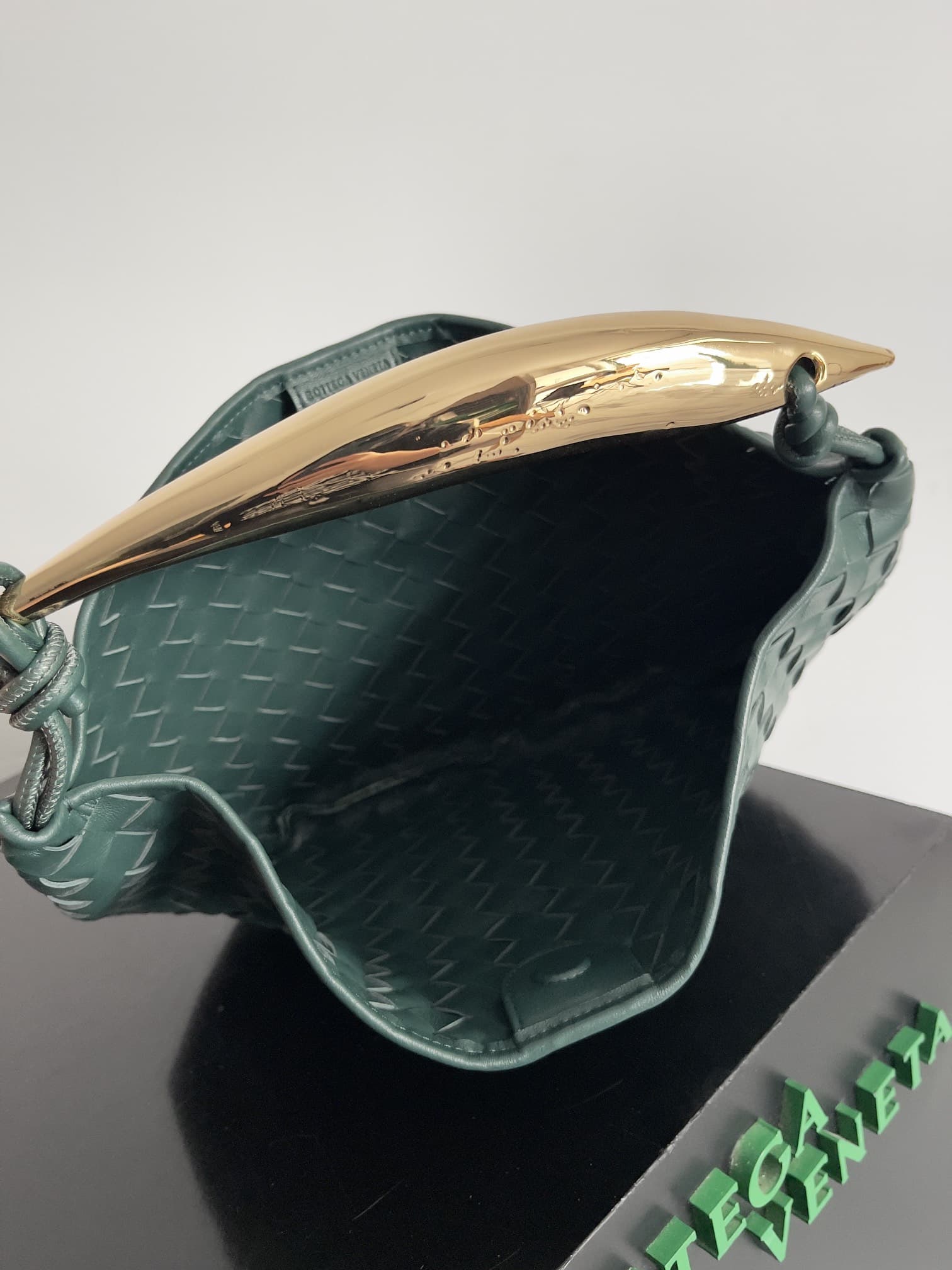 BV Sardine Small Intrecciato Emerald Green TOP