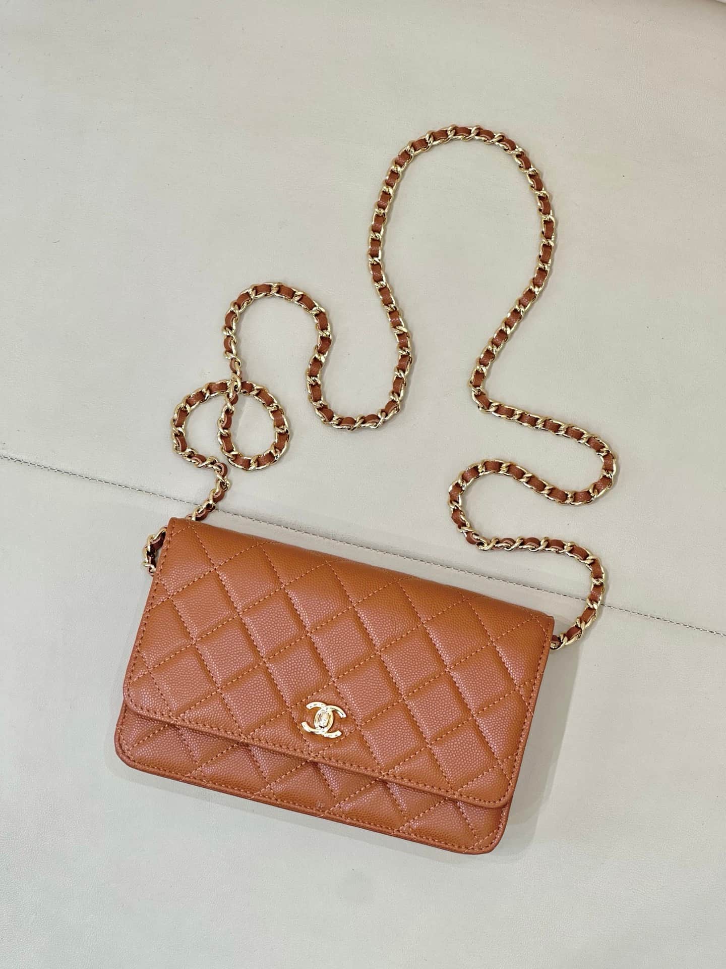 Chanel Classic Wallet on Chain Grained Shiny Calfskin& Gold-Tone Metal AP4241 Caramel TOP