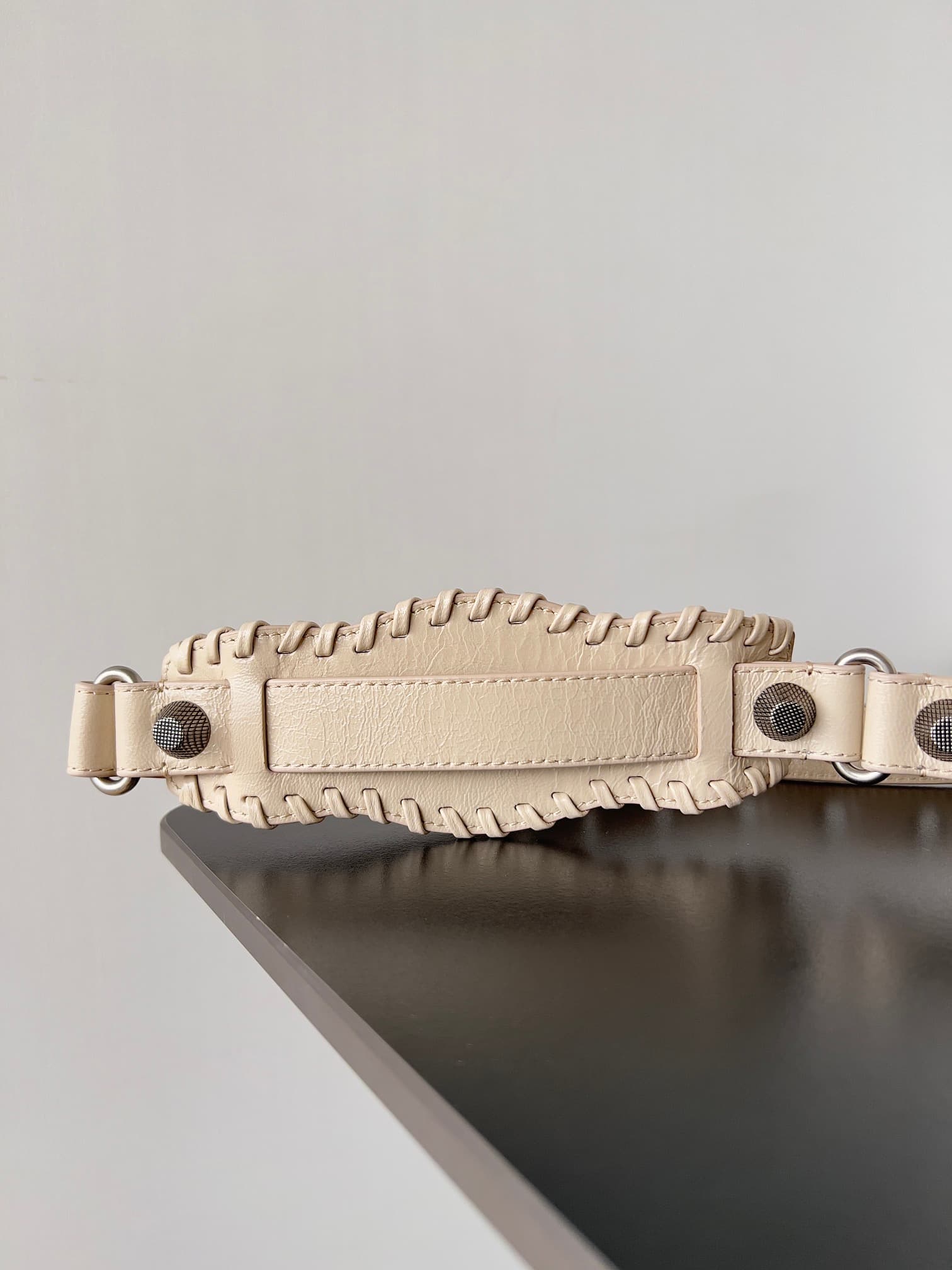 Balenciaga Small Neo Cagole City bag in beige lambskin leather High
