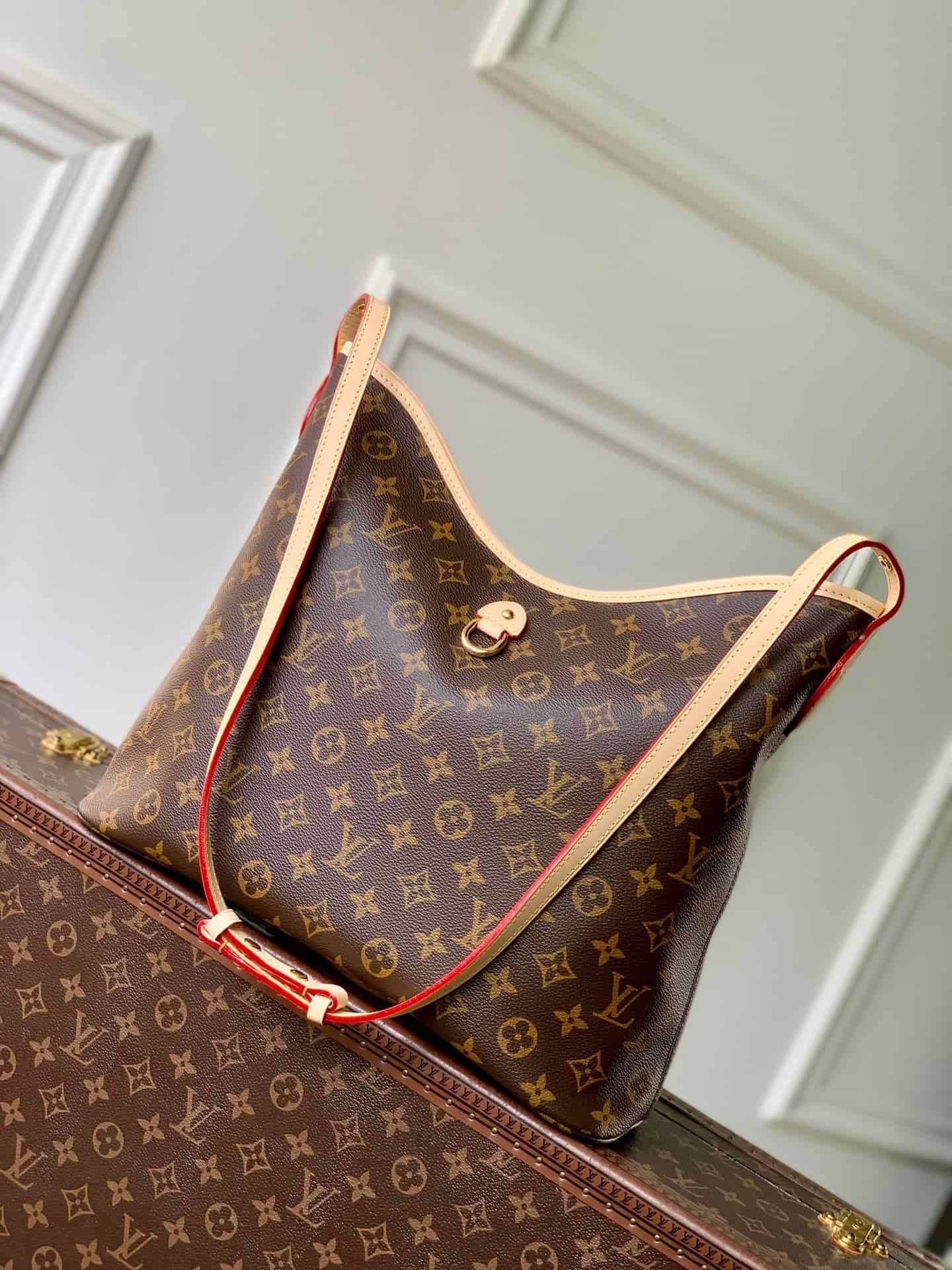 Louis Vuitton Lineup Monogram coated canvas M27335 High