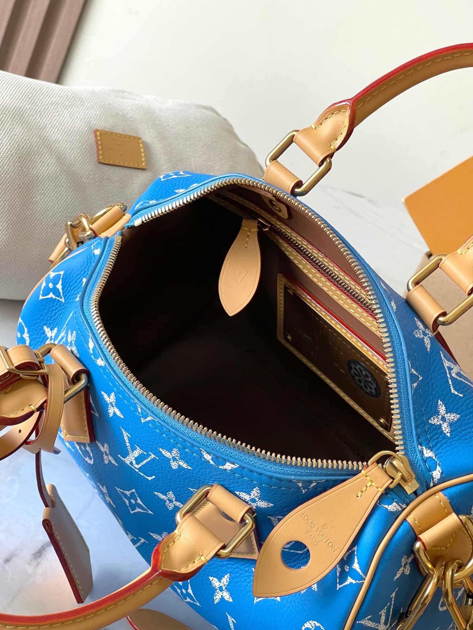 Louis Vuitton Speedy P9 Bandoulière 25 Soft calfskin Monogram Leather M24424 Blue TOP
