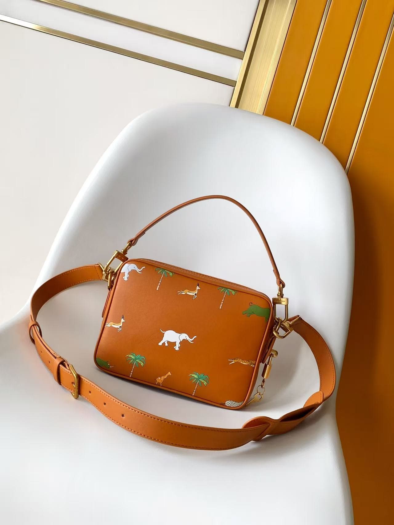 Louis Vuitton Nil GM x The Darjeeling Limited Tan Calfskin leather M27993 High