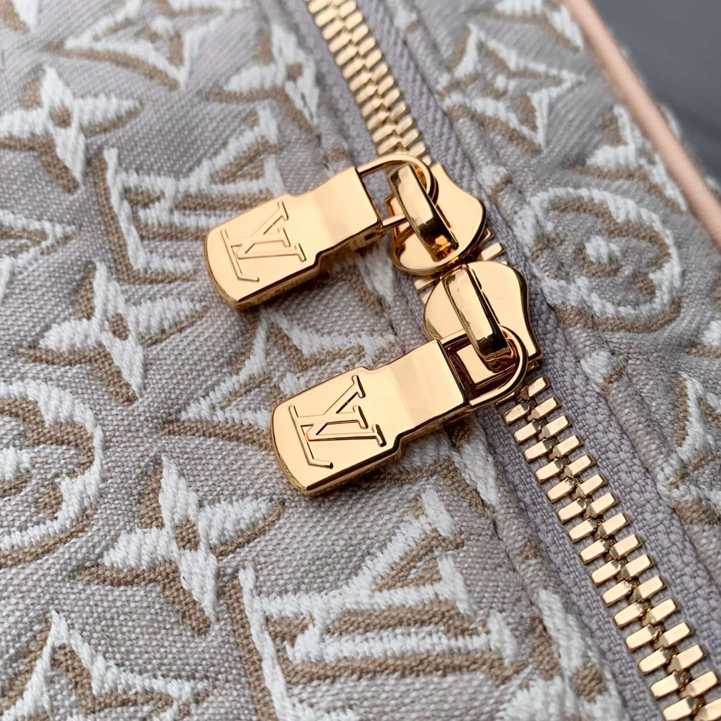 Louis Vuitton Nice Mini Rose Ruban Pink Monogram Emblème cotton canvas M29667 High