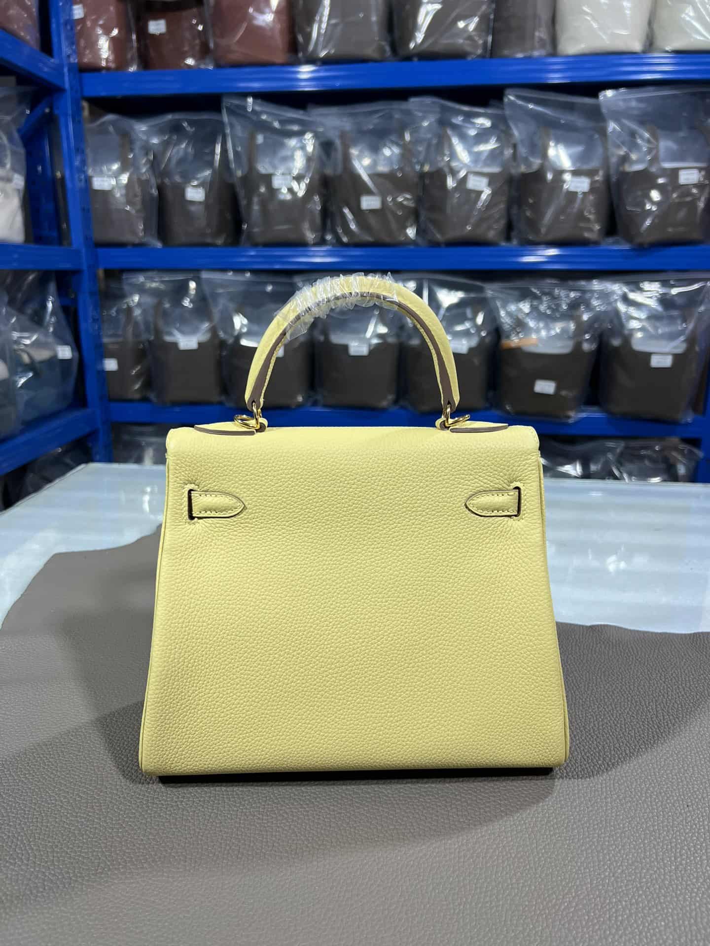 Hermes Kelly 25/28/32cm Retourne Bag Togo Leather In Jaune Poussin WAX High