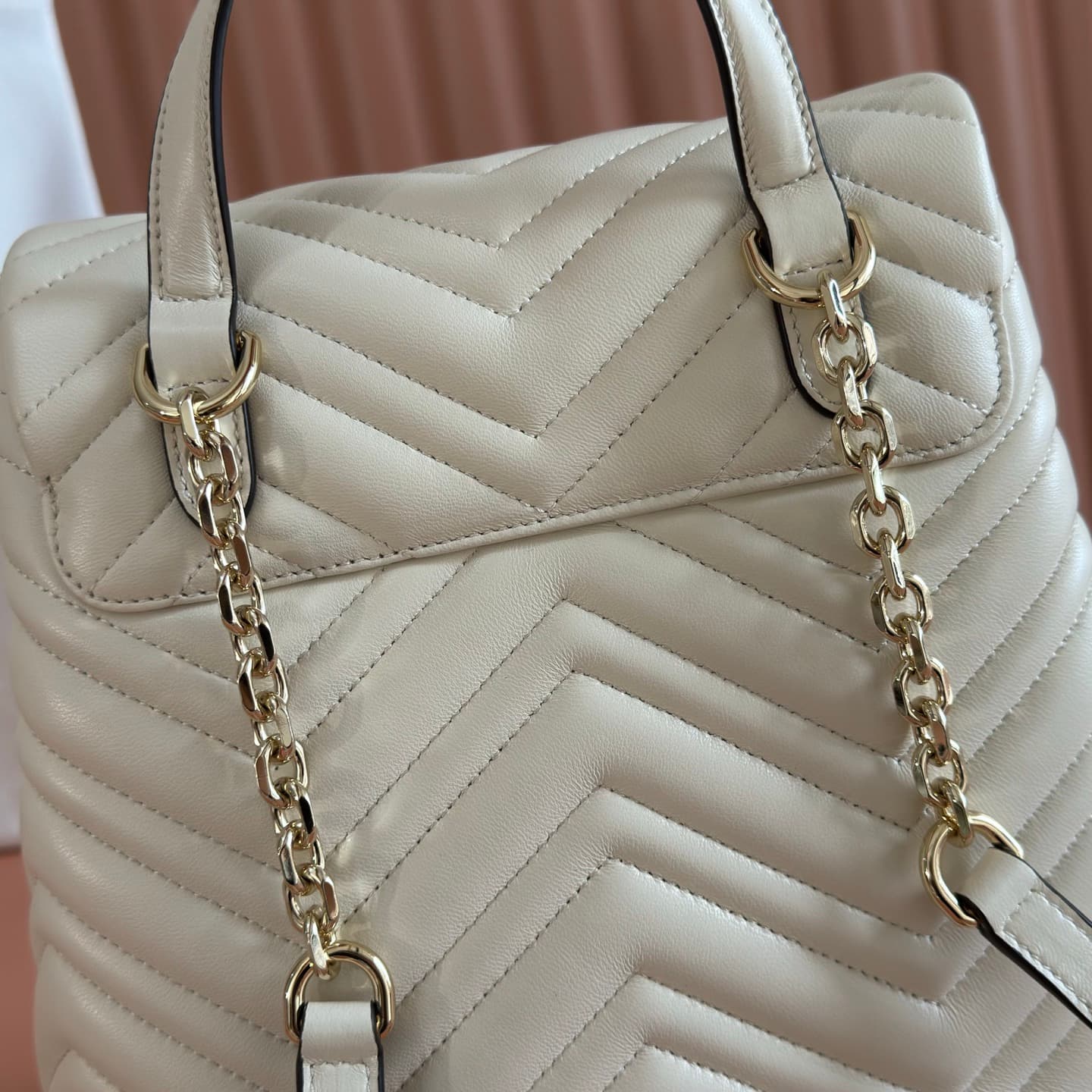 Gucci GG Marmont Small Backpack White Matelassé Chevron Nappa Leather 861878  High