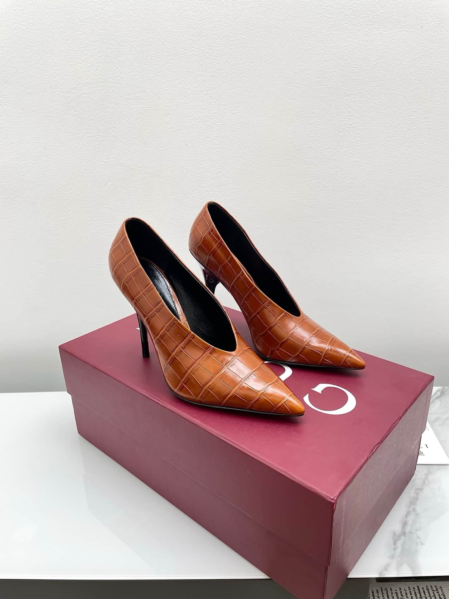 Gucci Pump shoes Women