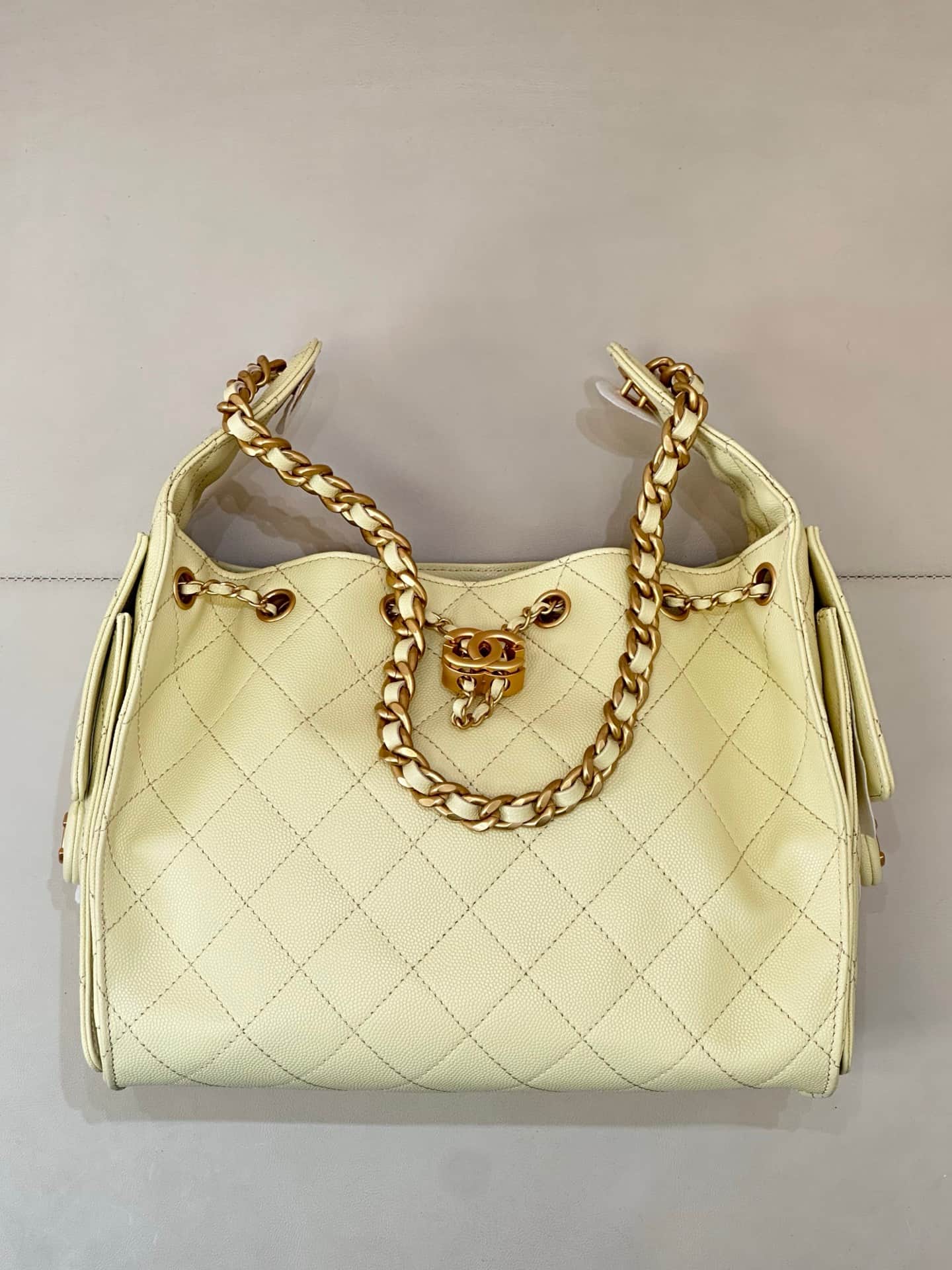 Chanel 25 Small Hobo handbag AS5293 Grained Calfskin & Gold-Silver-tone Metal Light Yellow TOP
