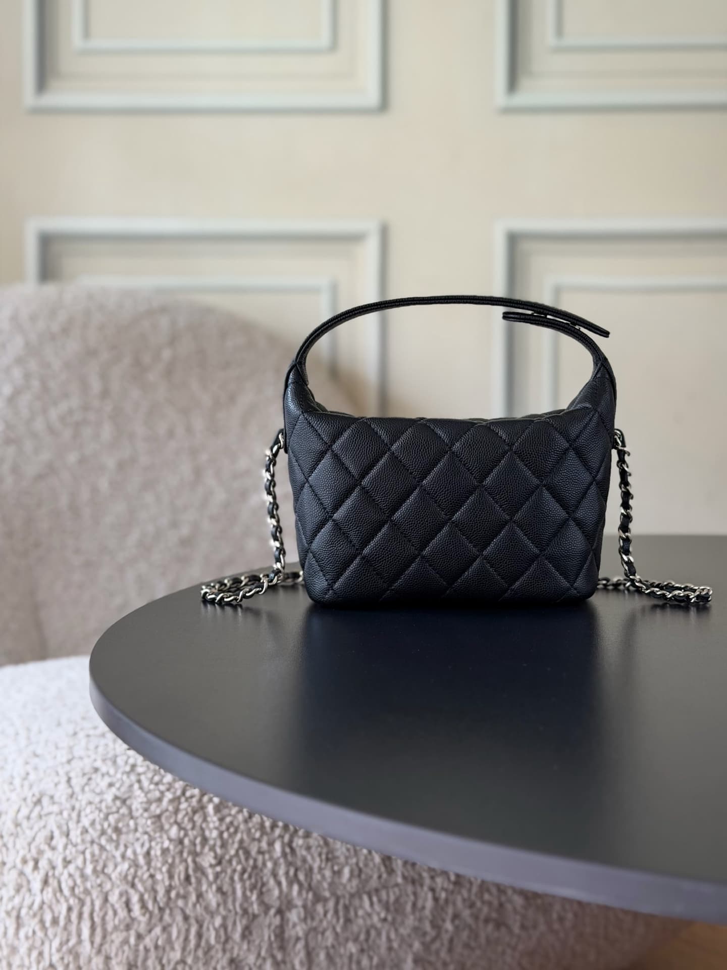 Chanel 25B hobo bag Caviar Calfskin& Gold-Tone Metal AP3387 Black A