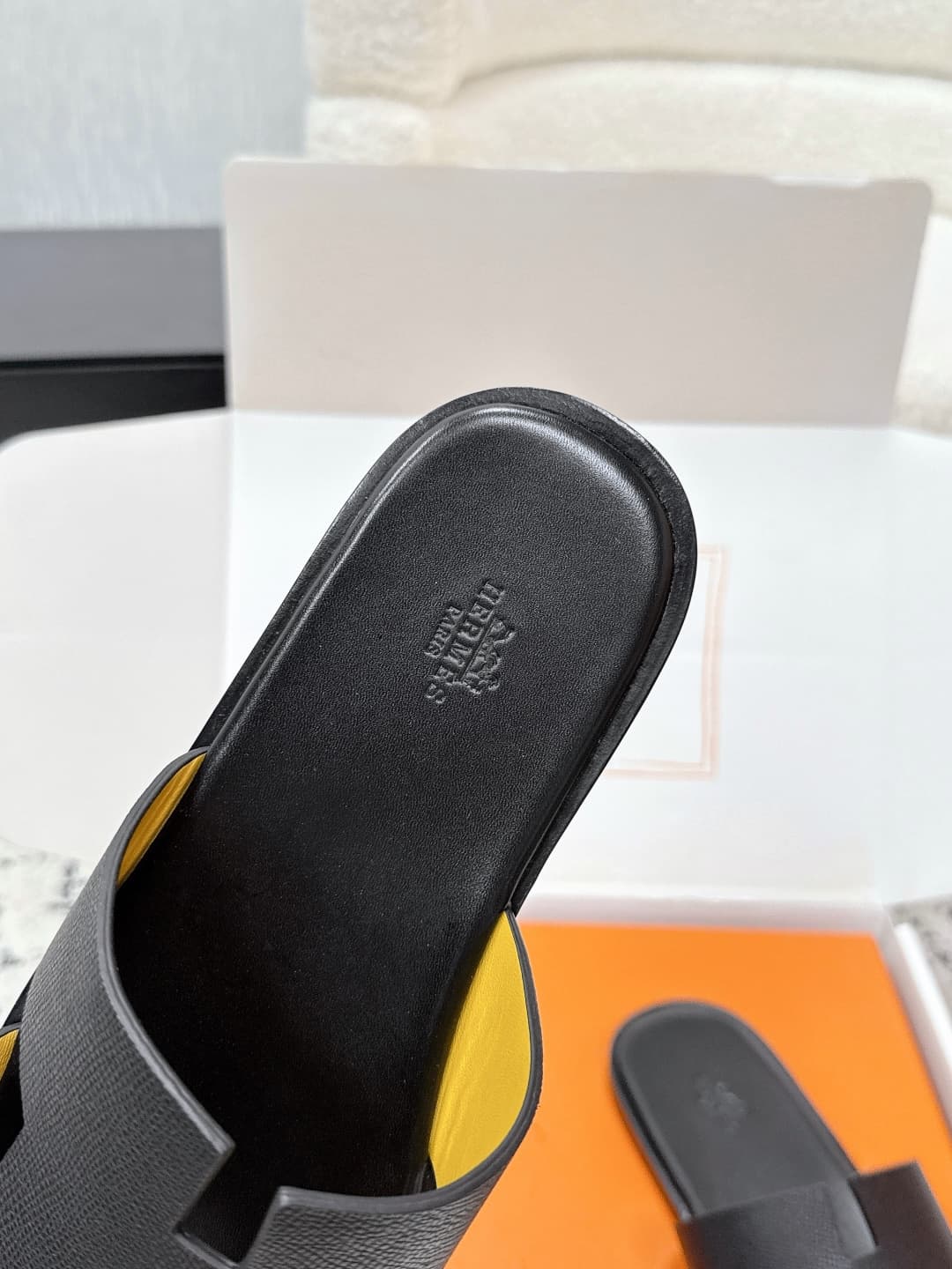 Hermès Izmir Sandals Men