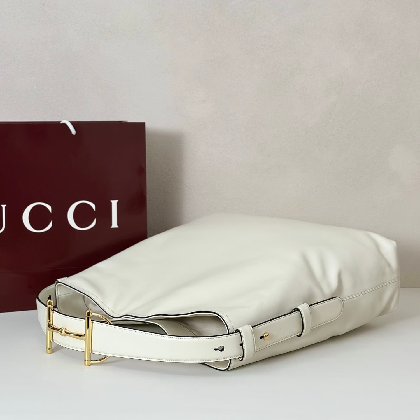 Gucci Beatrix large tote bag 850546 white leather High