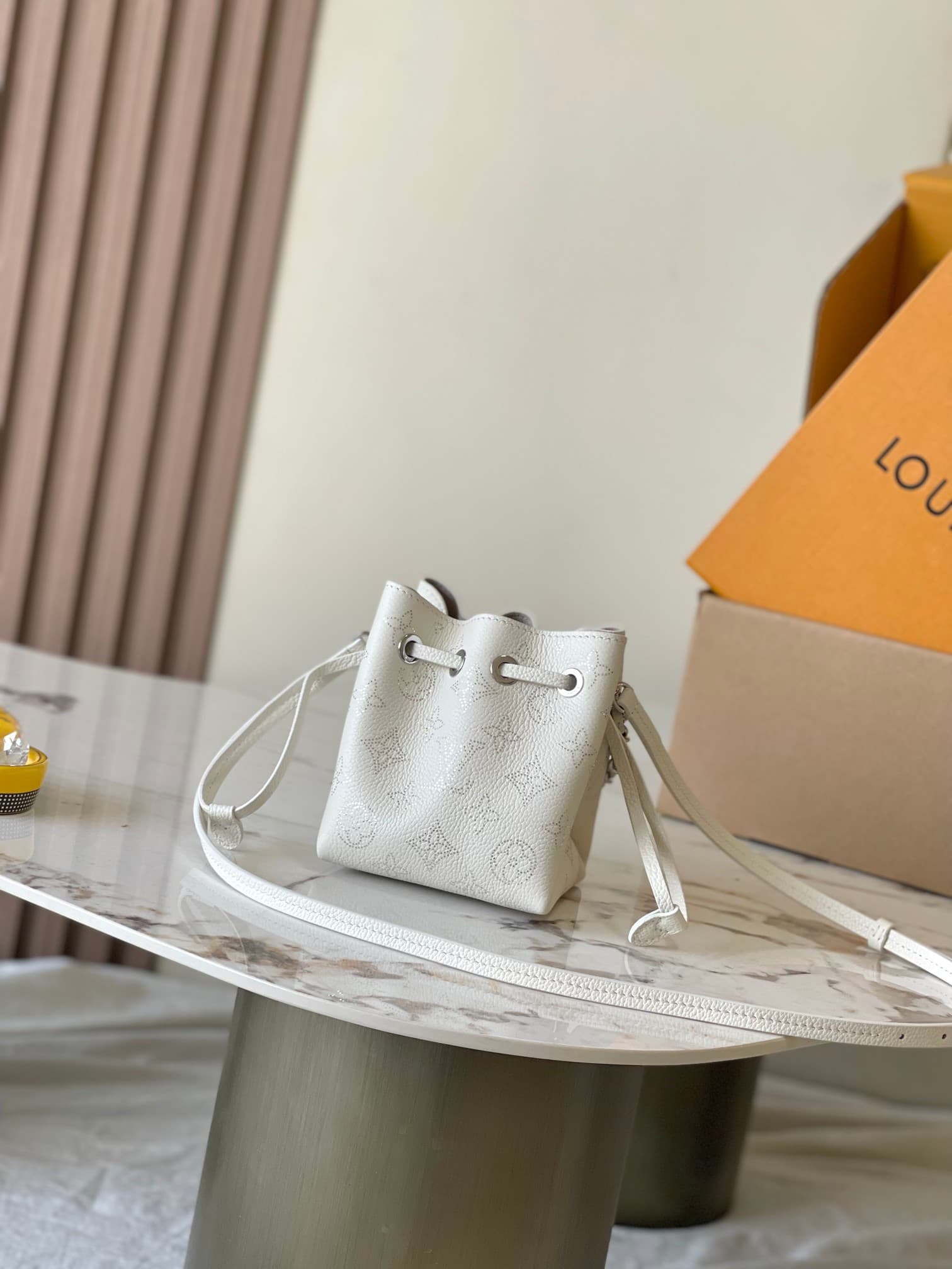 Louis Vuitton Pico Bella Calf leather M12764 White Top