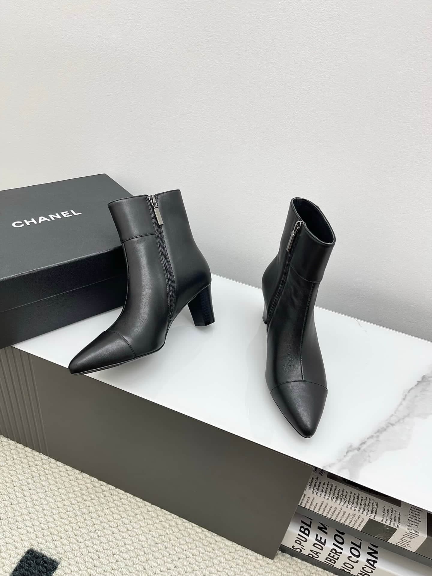 Chanel Women's boots shoes