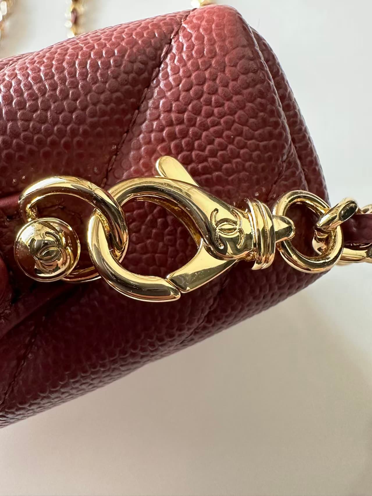 Chanel Vanity with Chain Grained Shiny Calfskin & Gold-Tone Metal Dark Burgundy AP5212 A