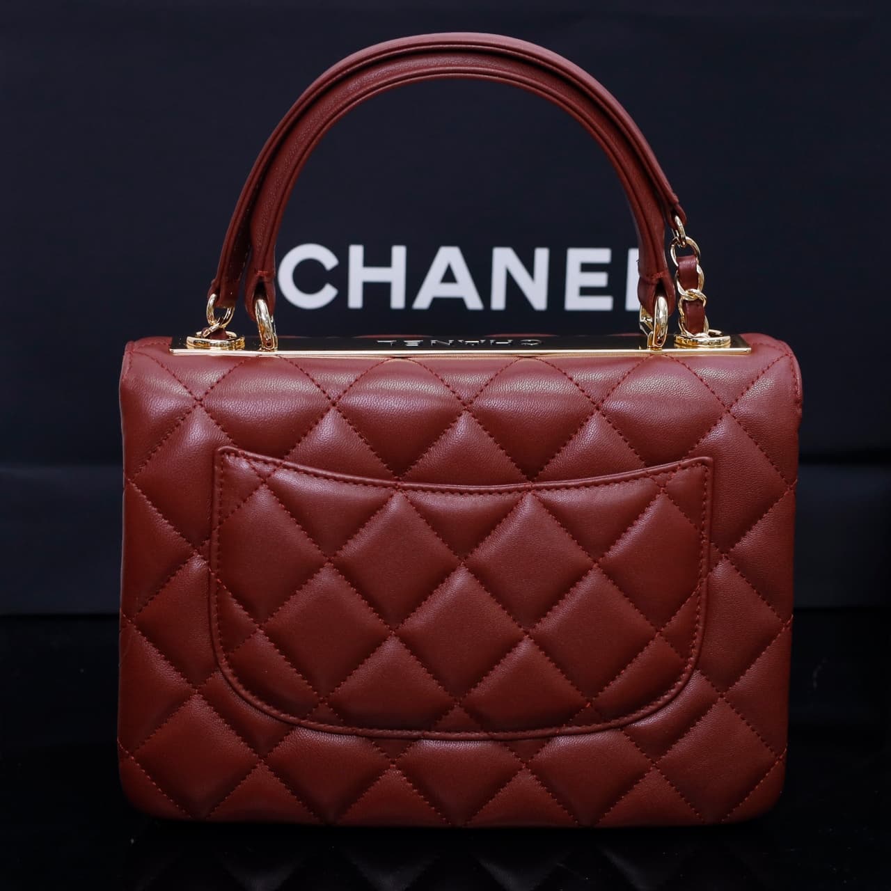 SMALL FLAP BAG WITH TOP HANDLE Lambskin Gold Metal Burgundy A