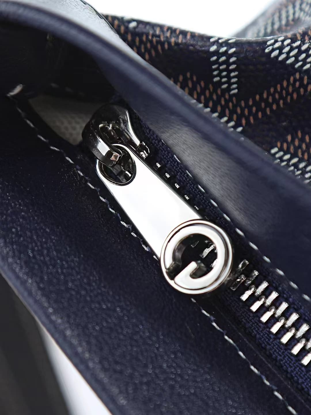 Goyard Conti pouch Goyardine canvas and Chevroches Calfskin Navy Blue High