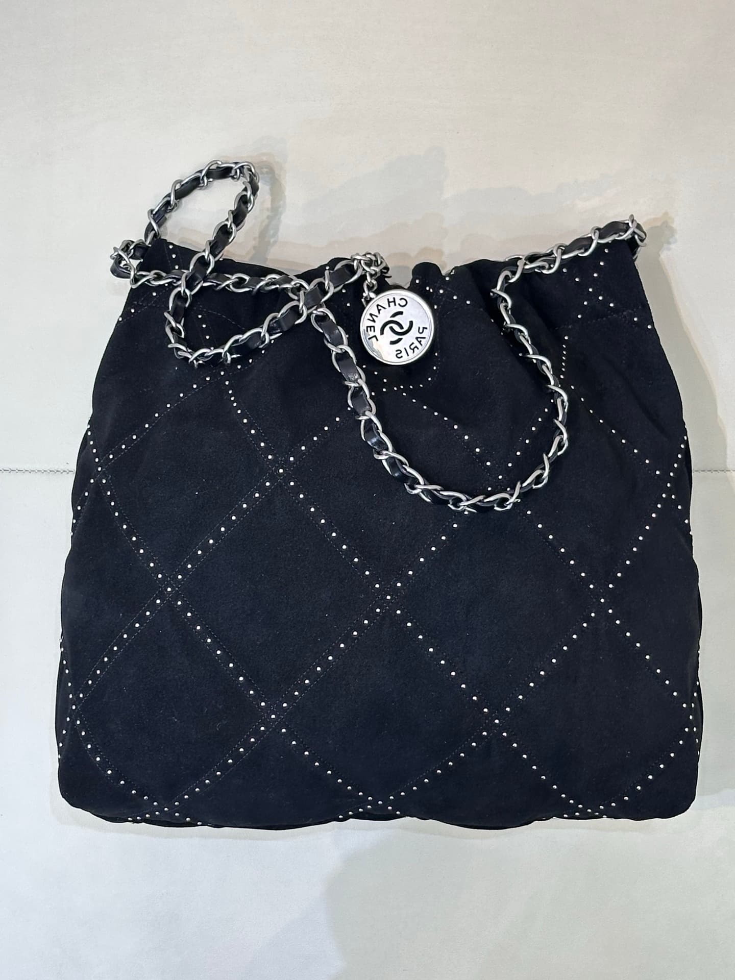 Chanel 22 Small handbag Suede calfskin studs & silver-tone metal AS3260 Black TOP