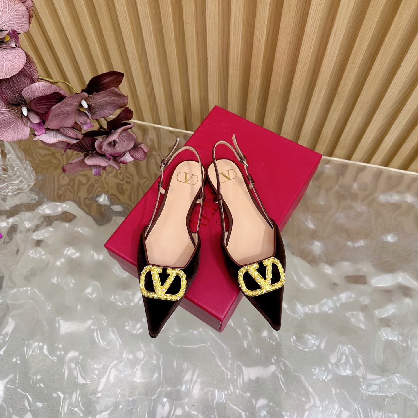 Valentino Vlogo Signature Slingback Pump Shoes Low