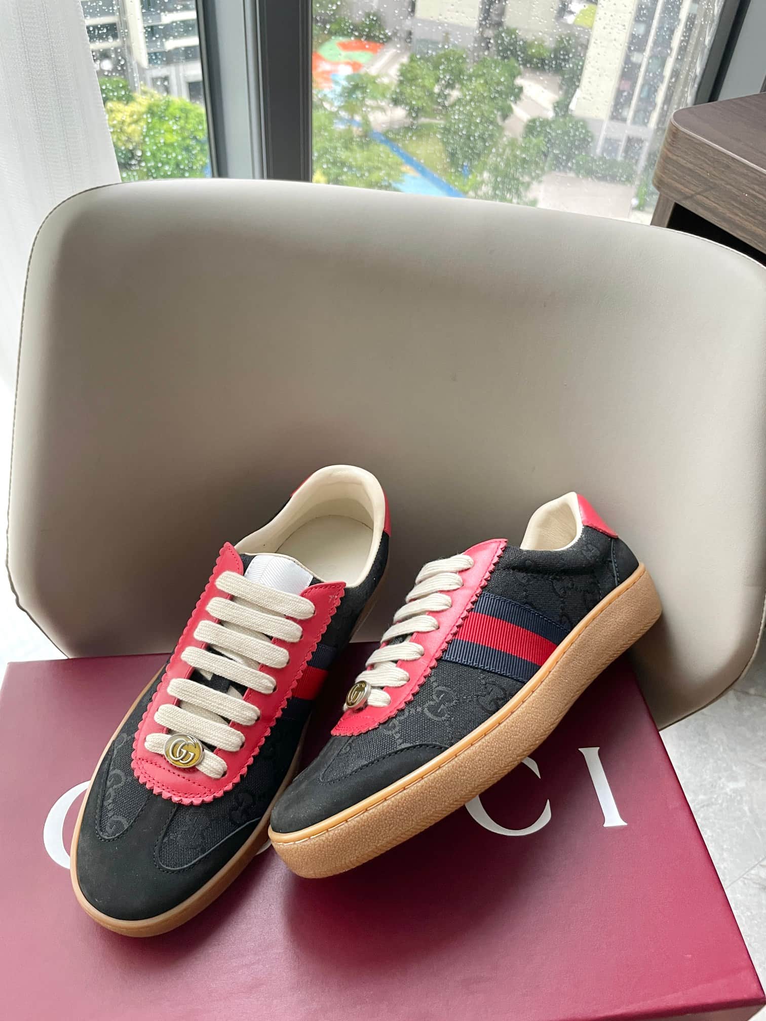Gucci Calfskin Suede Web Sneaker shoes G74 Men Women