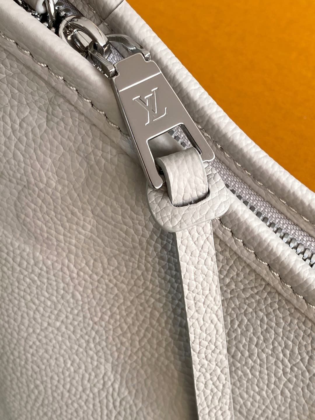Louis Vuitton CarryAll PM Monogram Empreinte Leather M12917 Brume Gray High