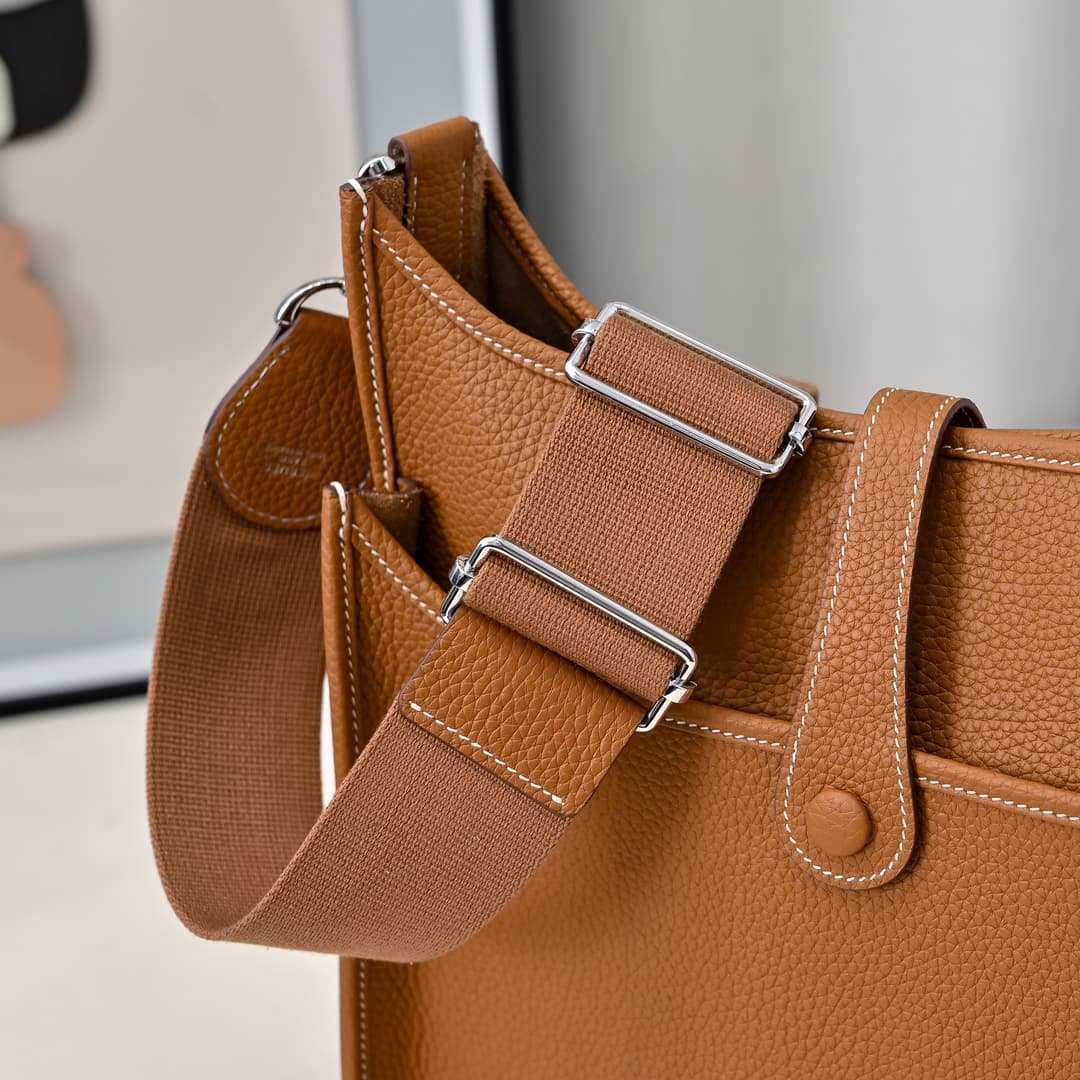 Hermes Evelyne III PM Bag Clemence Leather In Tan High