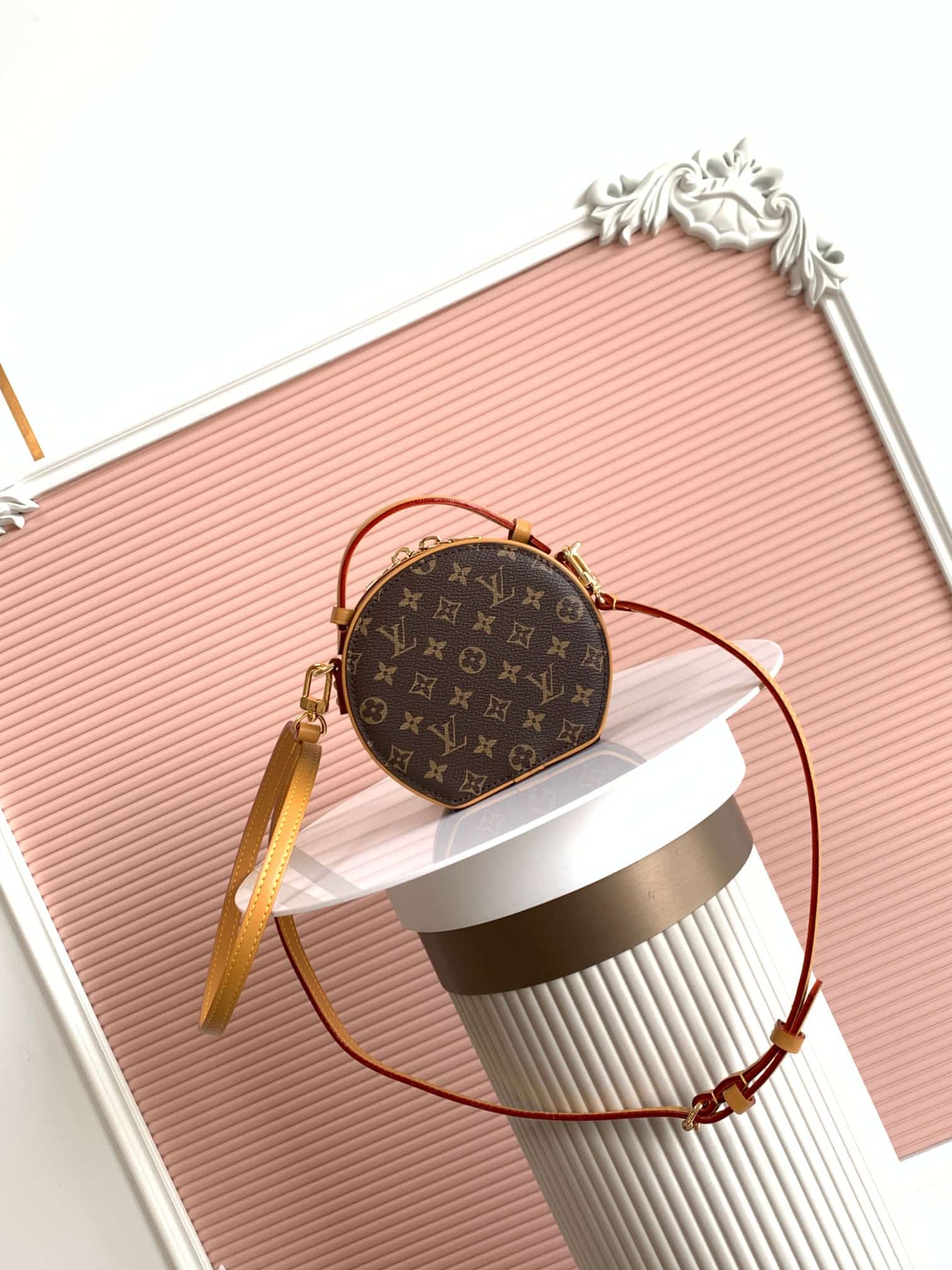 Louis Vuitton Mini Boite Chapeau Monogram Reverse coated canvas M83575 High