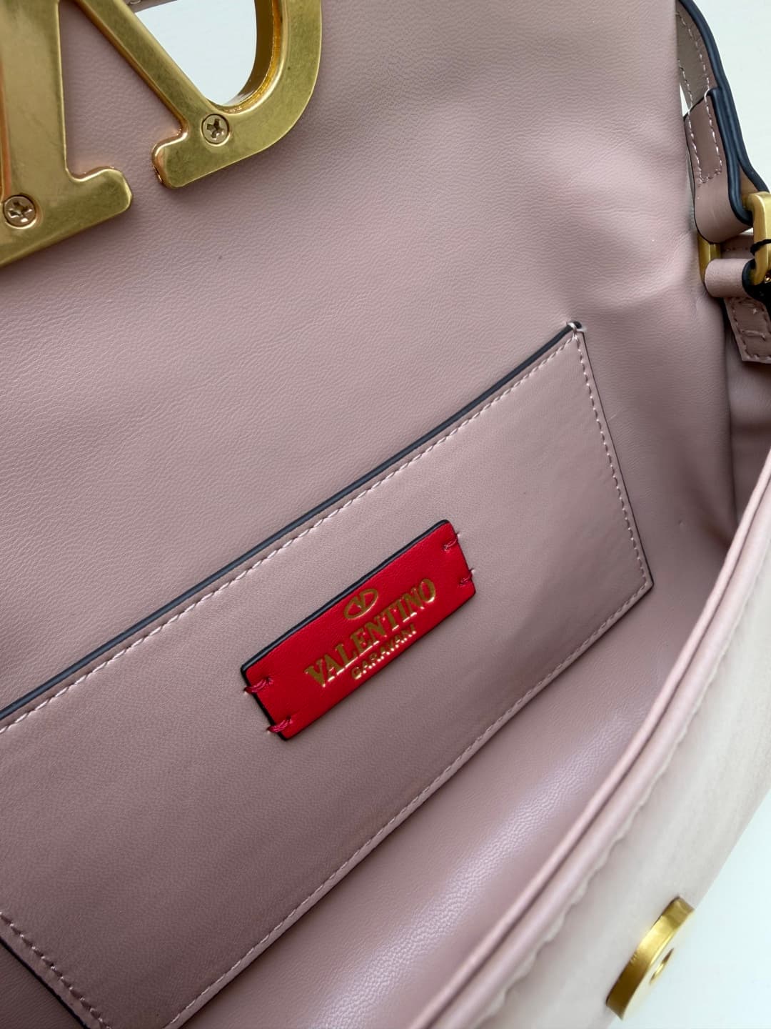 Valentino Garavani Devain Small Nappa Shoulder Bag Pink High