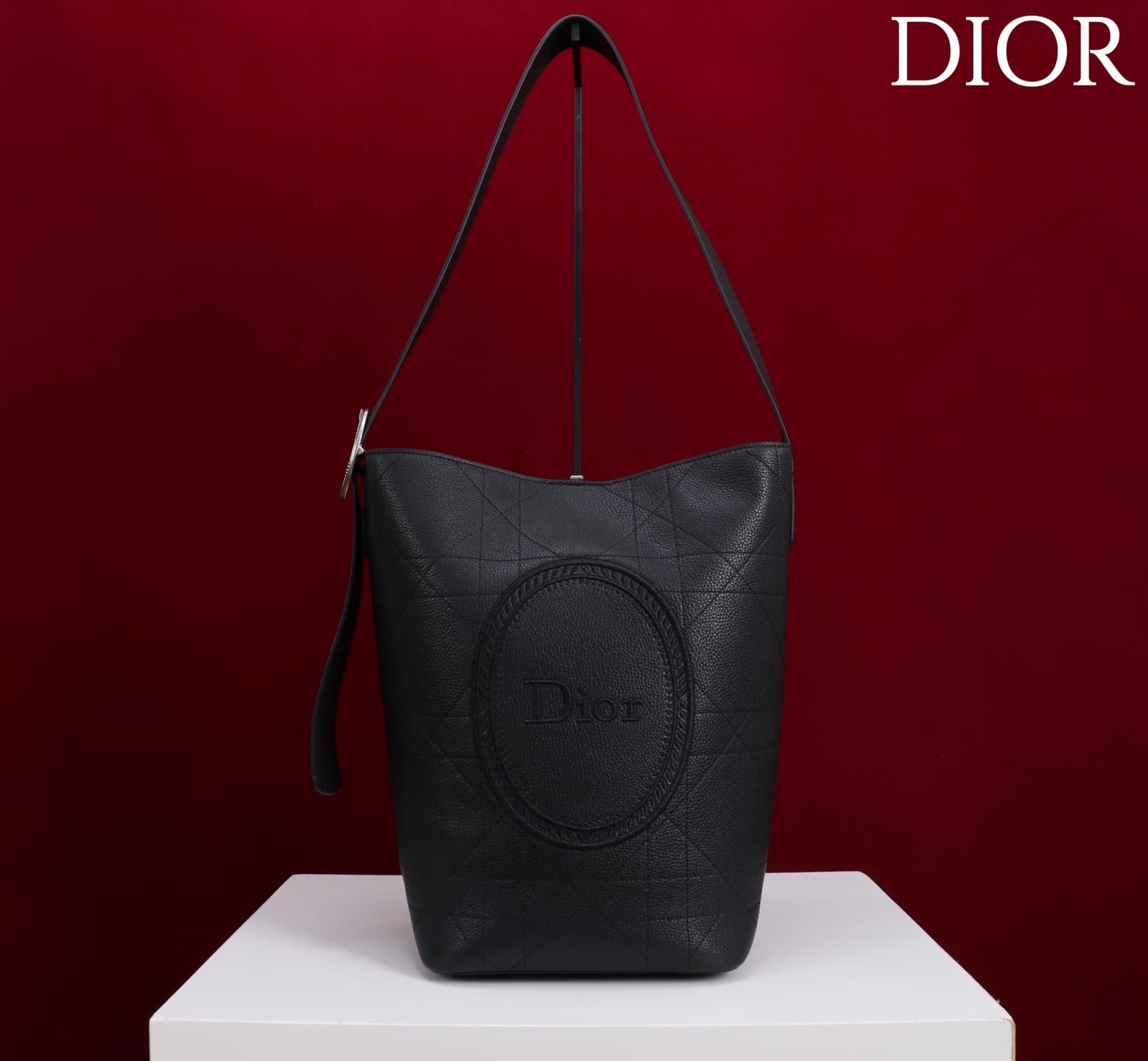 Dior Macrocannage Black Leather Medium Bucket Bag High