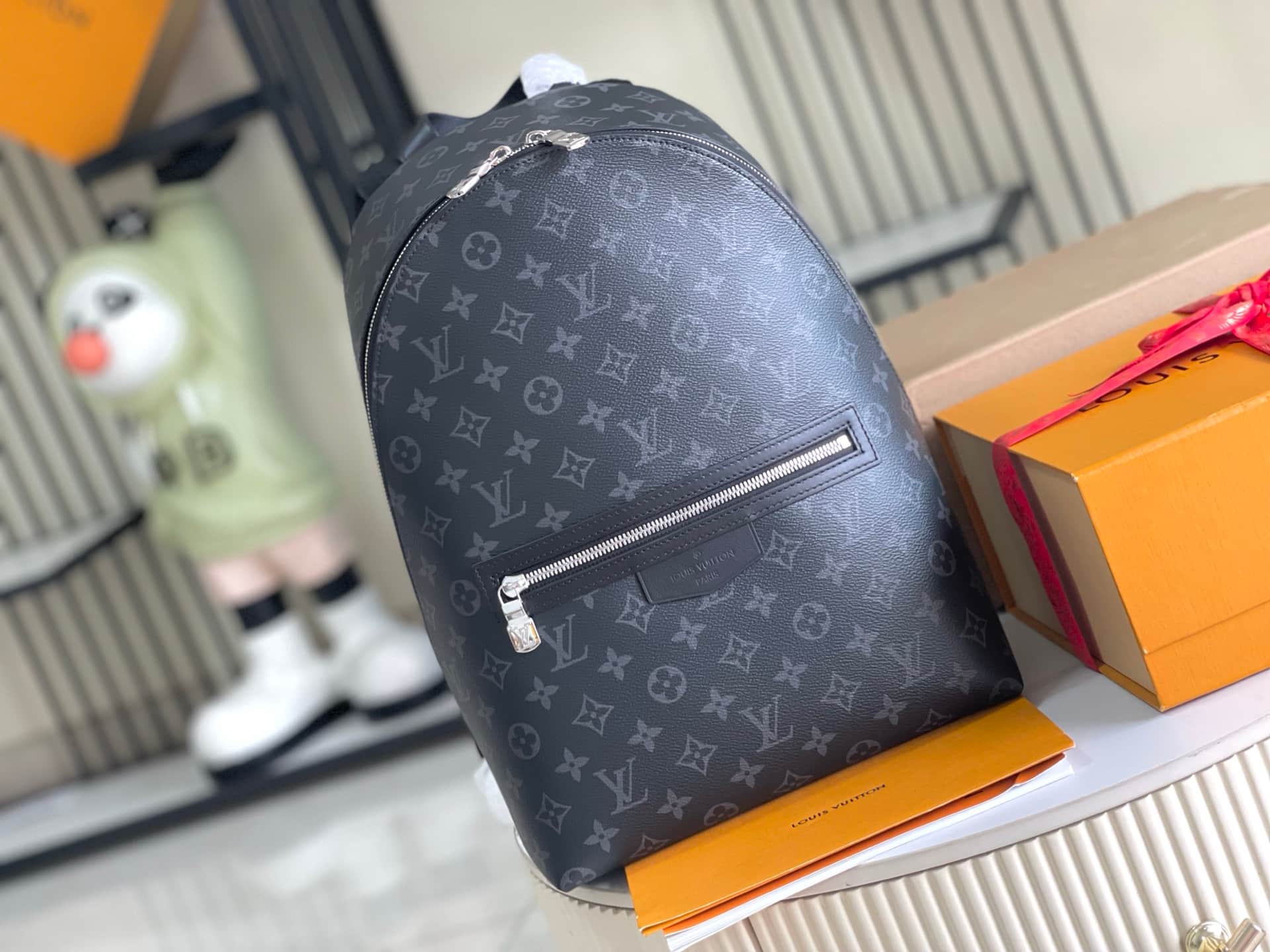 Louis Vuitton Discovery Slim Backpack Monogram Eclipse coated canvas M14020 TOP