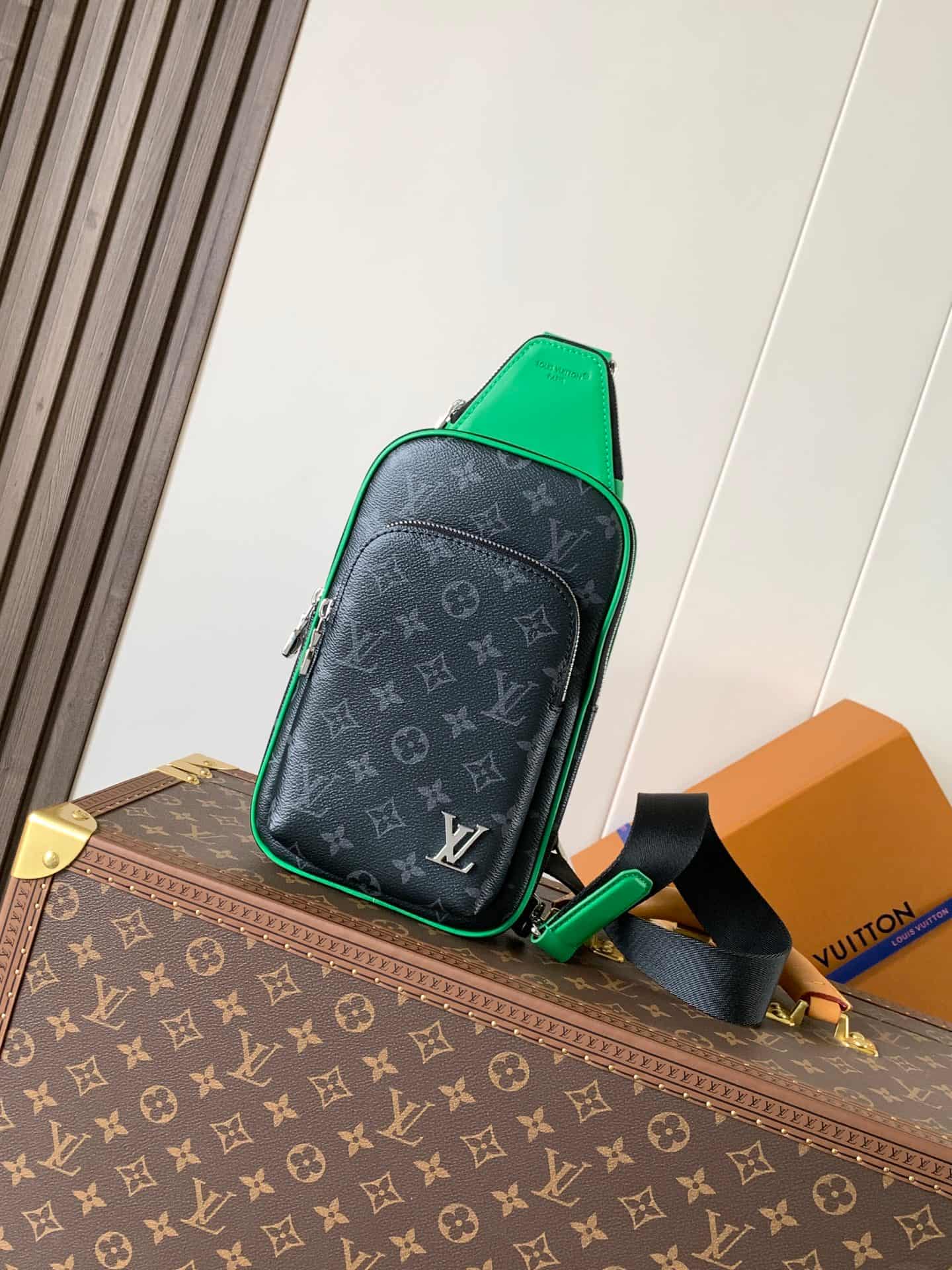Louis Vuitton Avenue Slingbag PM Bamboo Green Monogram Eclipse coated canvas M25891 High