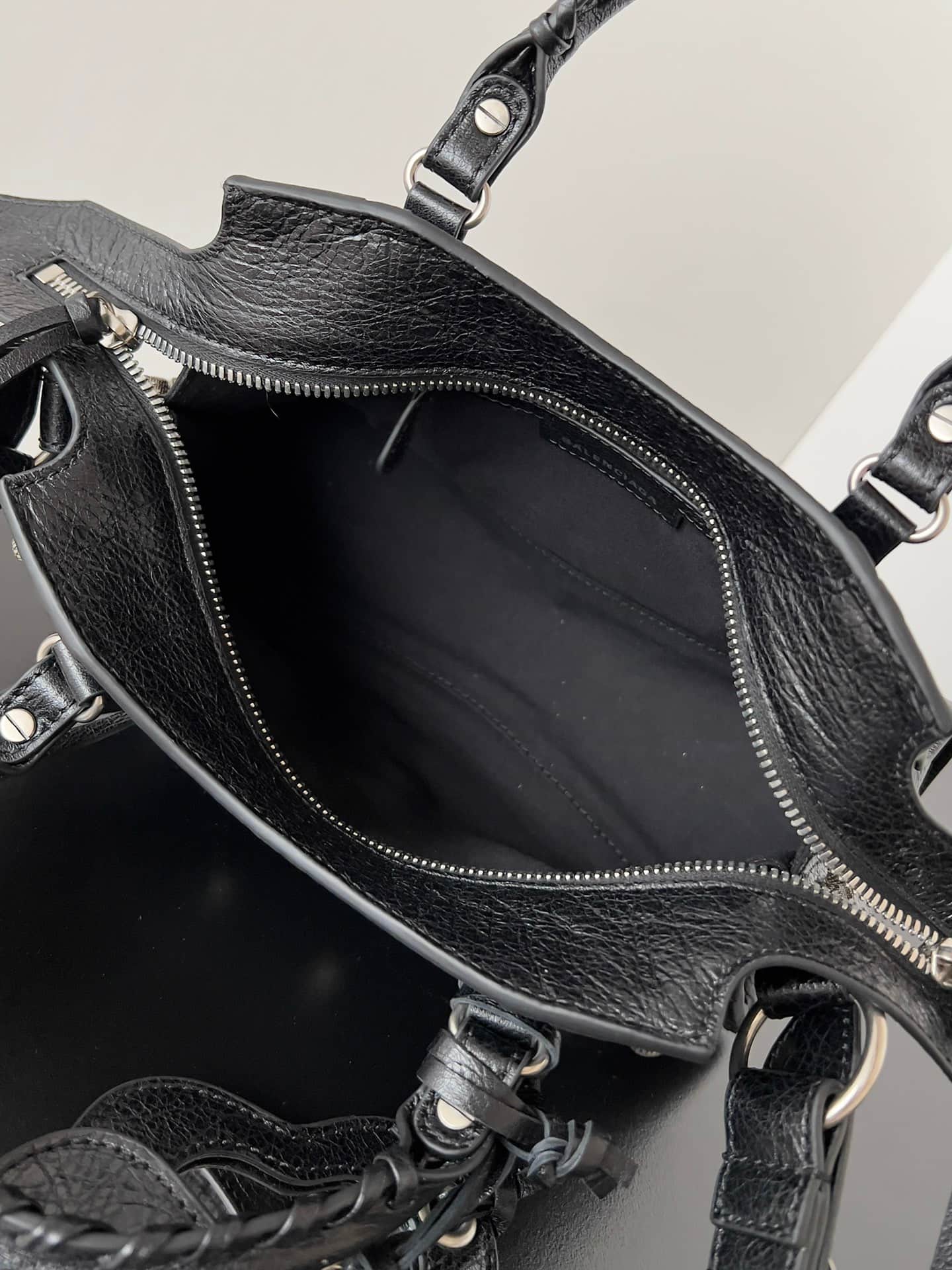 Balenciaga Small Neo Cagole City bag in black lambskin leather High