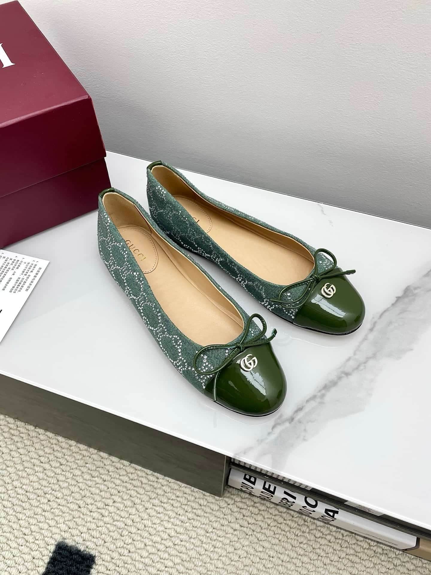 Gucci GG crystal ballet flat Shoes Women