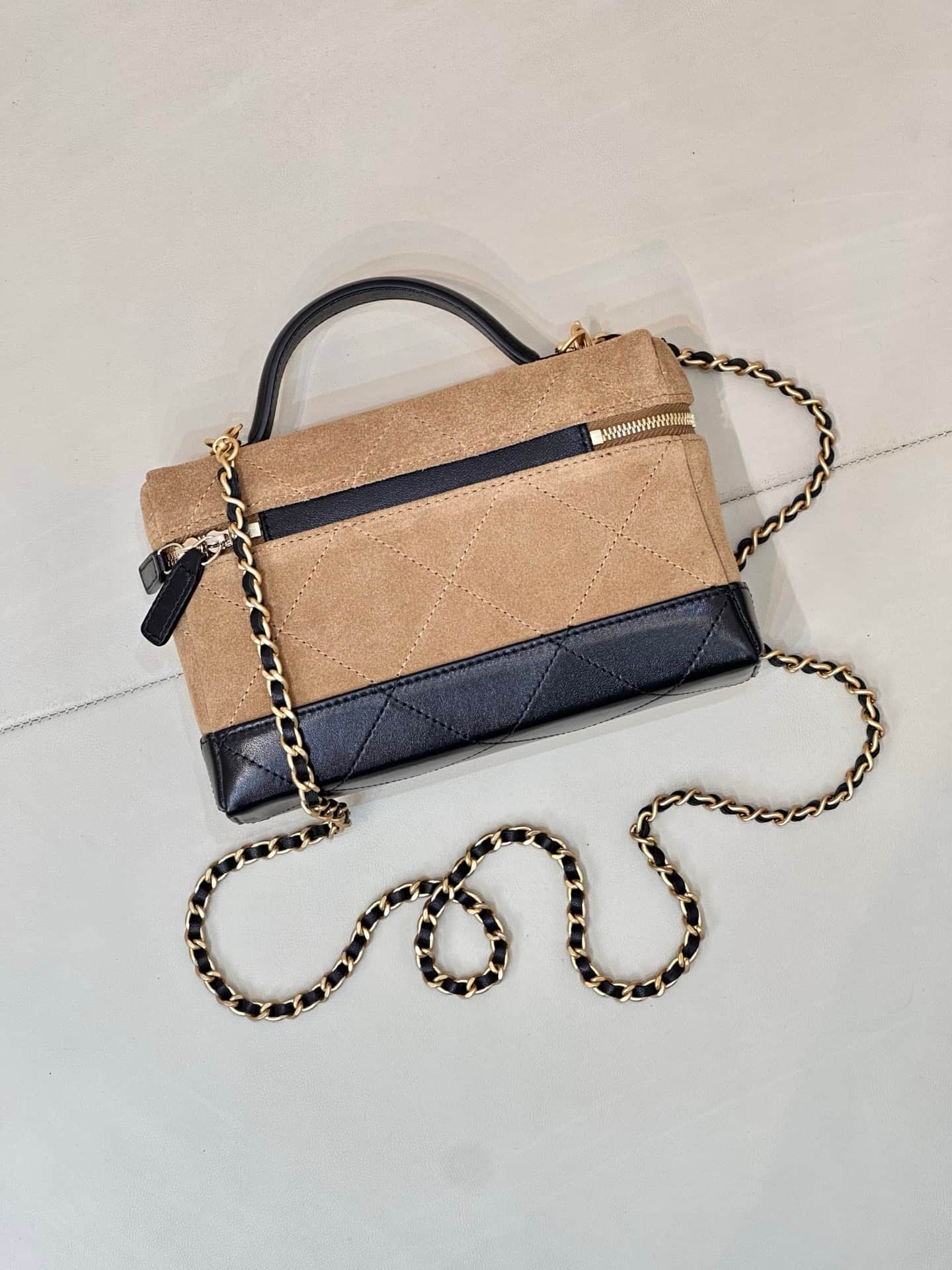Chanel Vanity With Chain Suede Calfskin Shiny Lambskin & Gold-Tone Metal Brown & Black AP5186 TOP