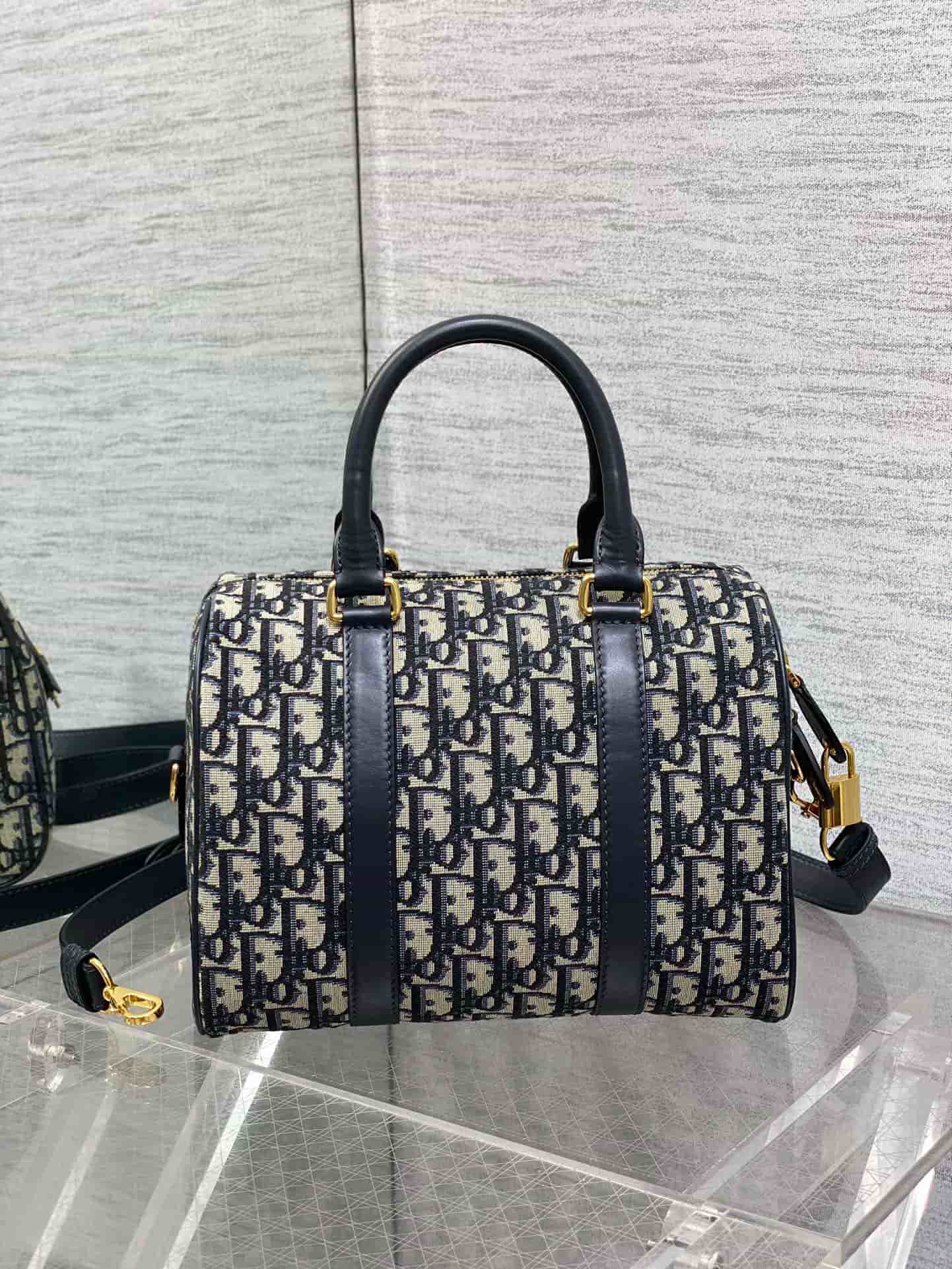 Dior Groove 25 Bag Black Macrocannage Calfskin High