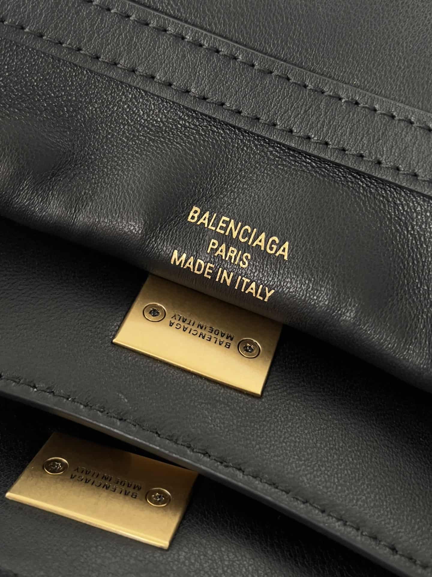 WOMEN'S RODEO SMALL HANDBAG smooth calfskin Black Gold-Metal High