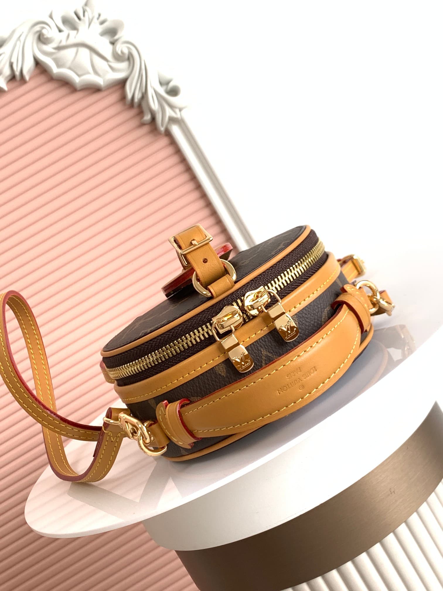 Louis Vuitton Mini Boite Chapeau Monogram Reverse coated canvas M44699 High