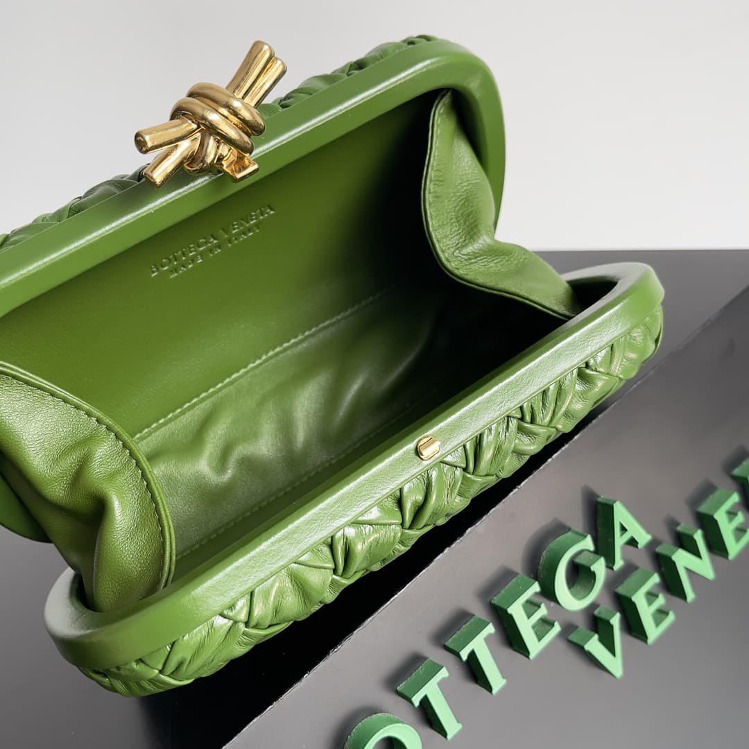 BV Knot Minaudière Clutch Lambskin Top