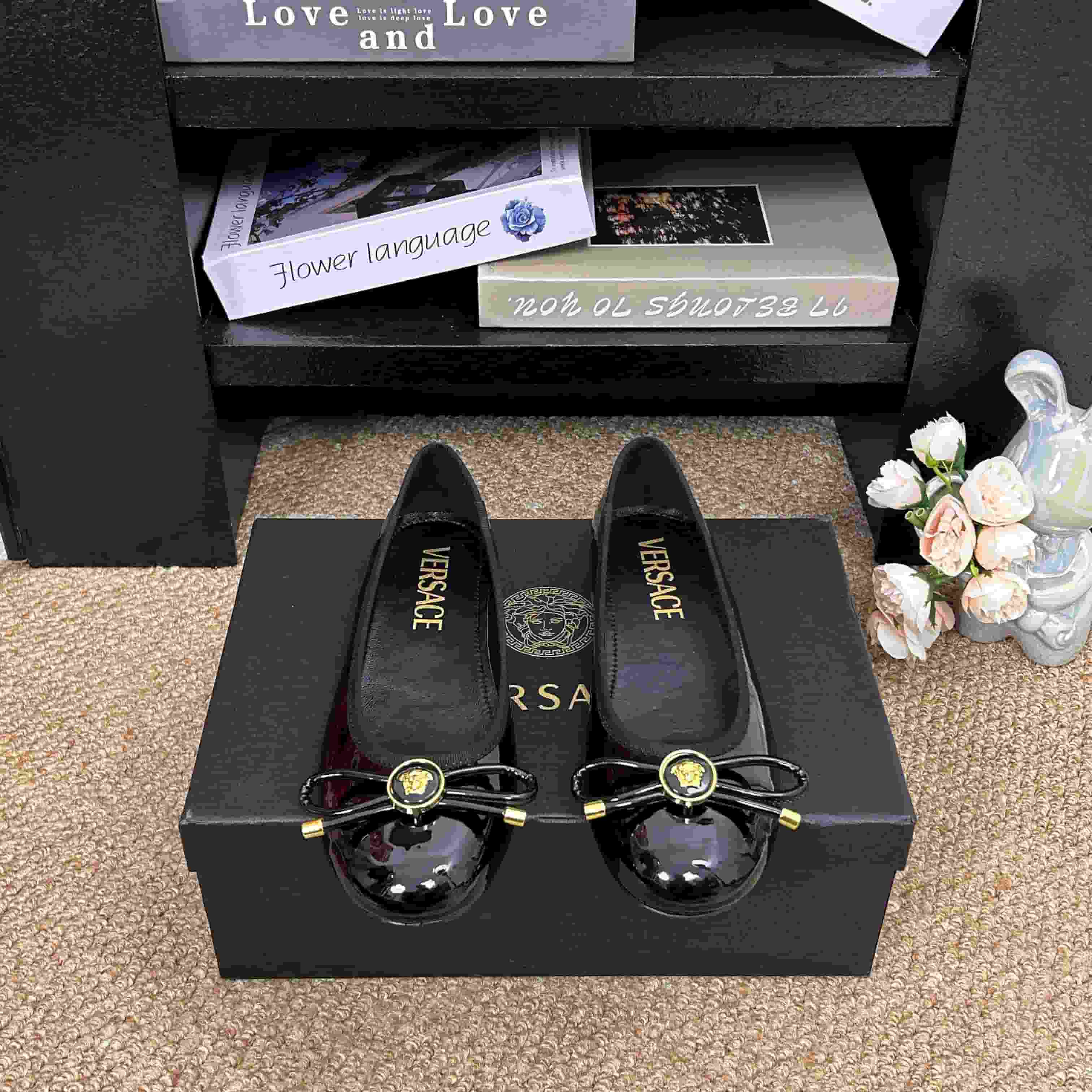 Versace Opera Bow patent-leather Ballet Flats Shoes Women